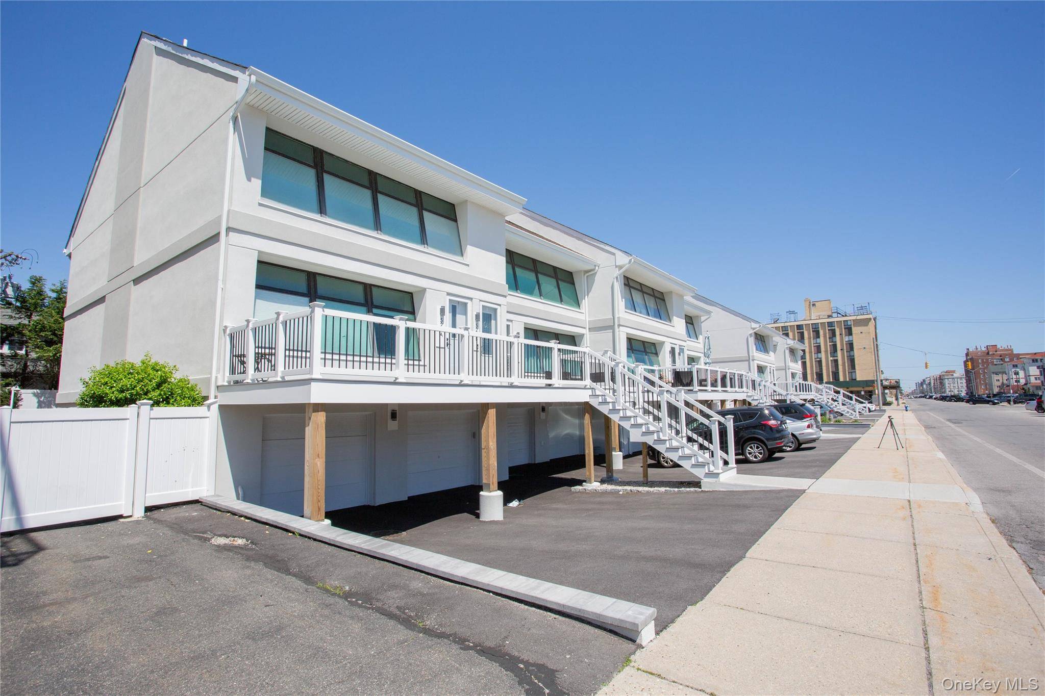 521 W Broadway #B, Long Beach, NY 11561
