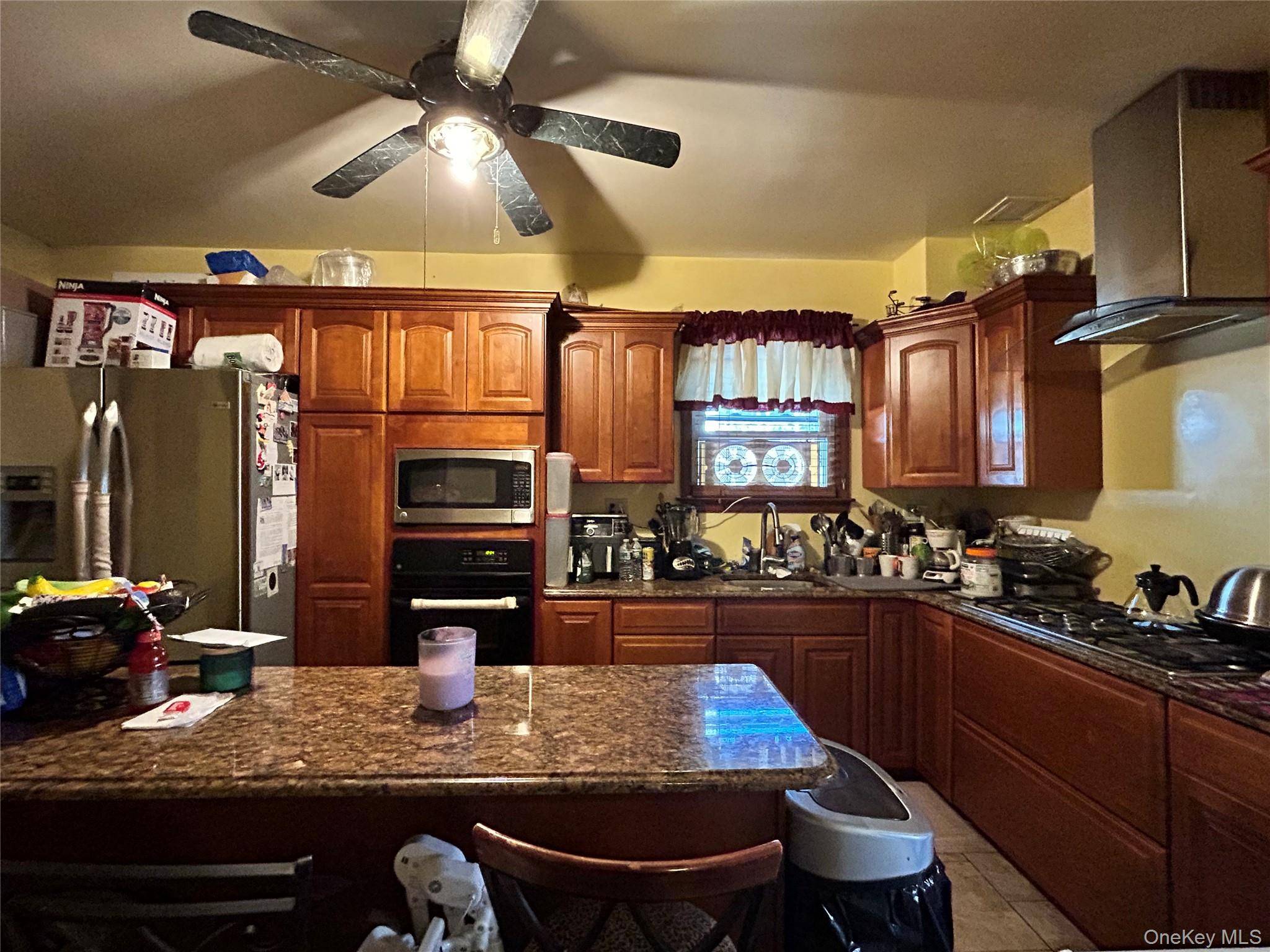82 Burhans AVE, Yonkers, NY 10701