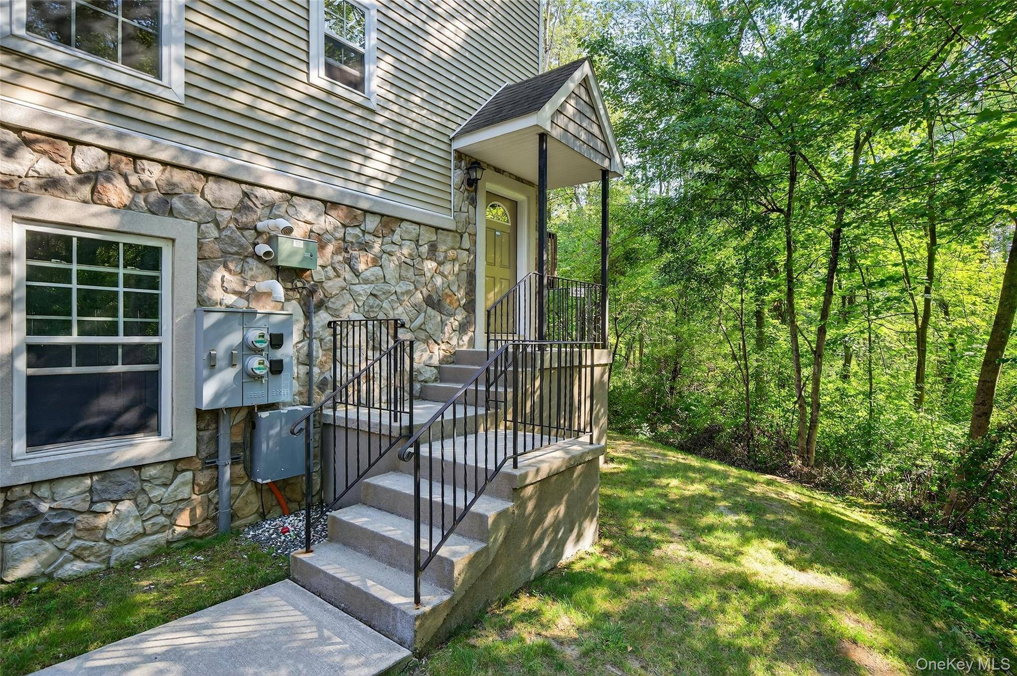 26 Seeley Bull ST, Monroe, NY 10950