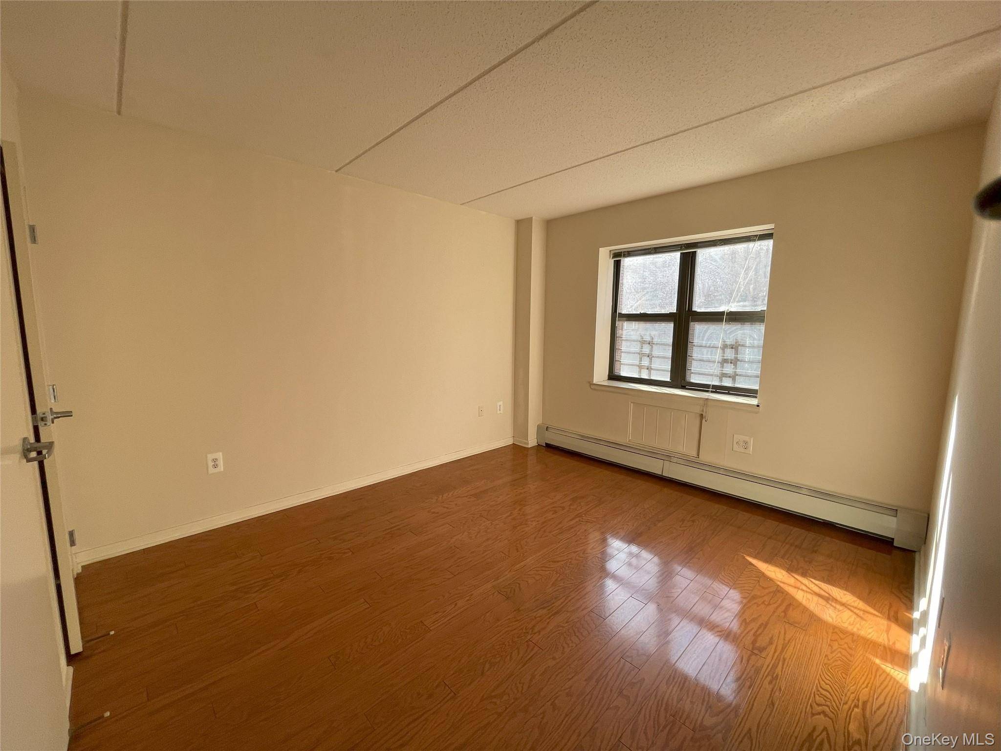 1259 Grant AVE #8A, Bronx, NY 10456