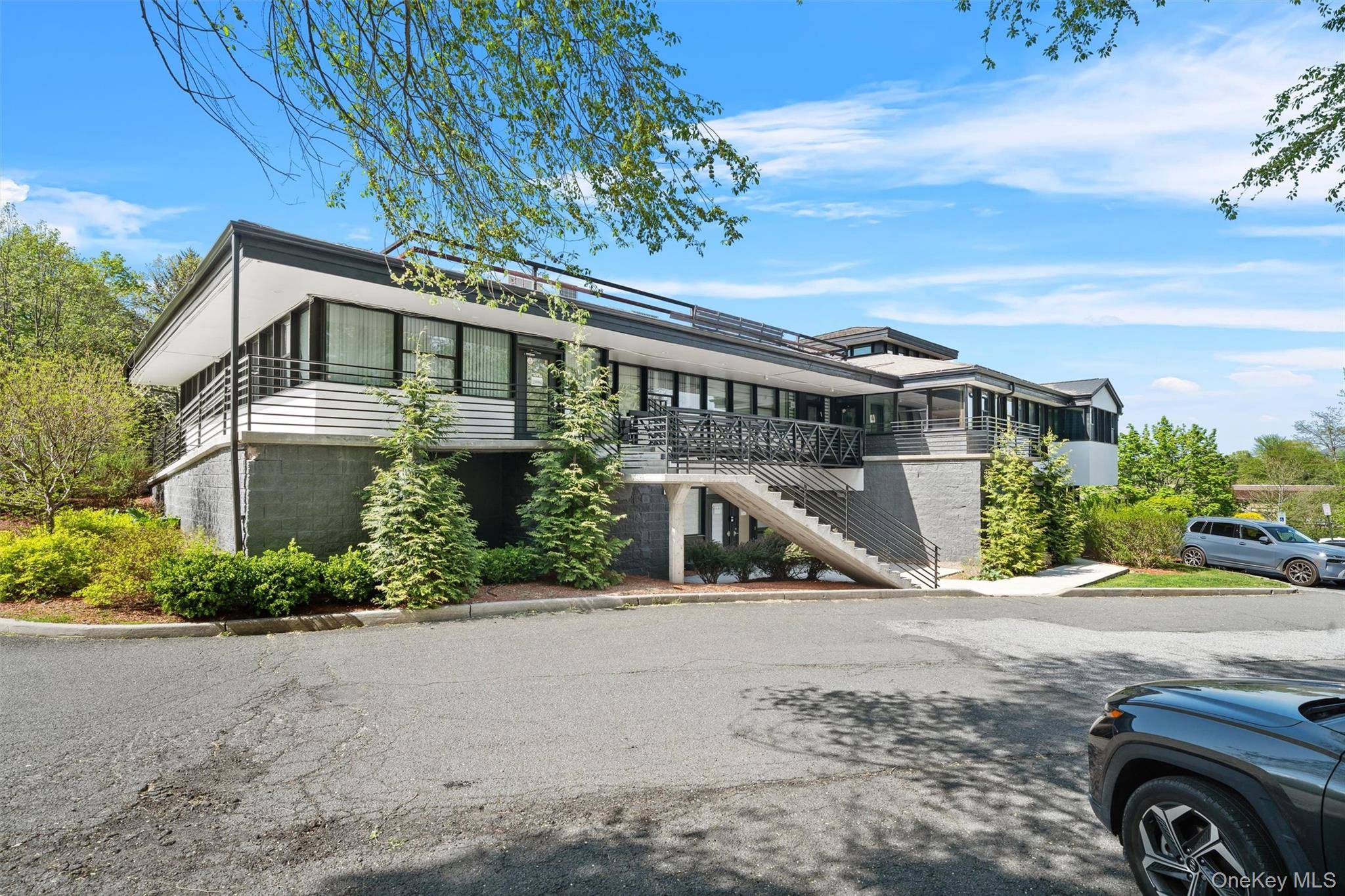 2 Corporate DR #Suite 201, Central Valley, NY 10917