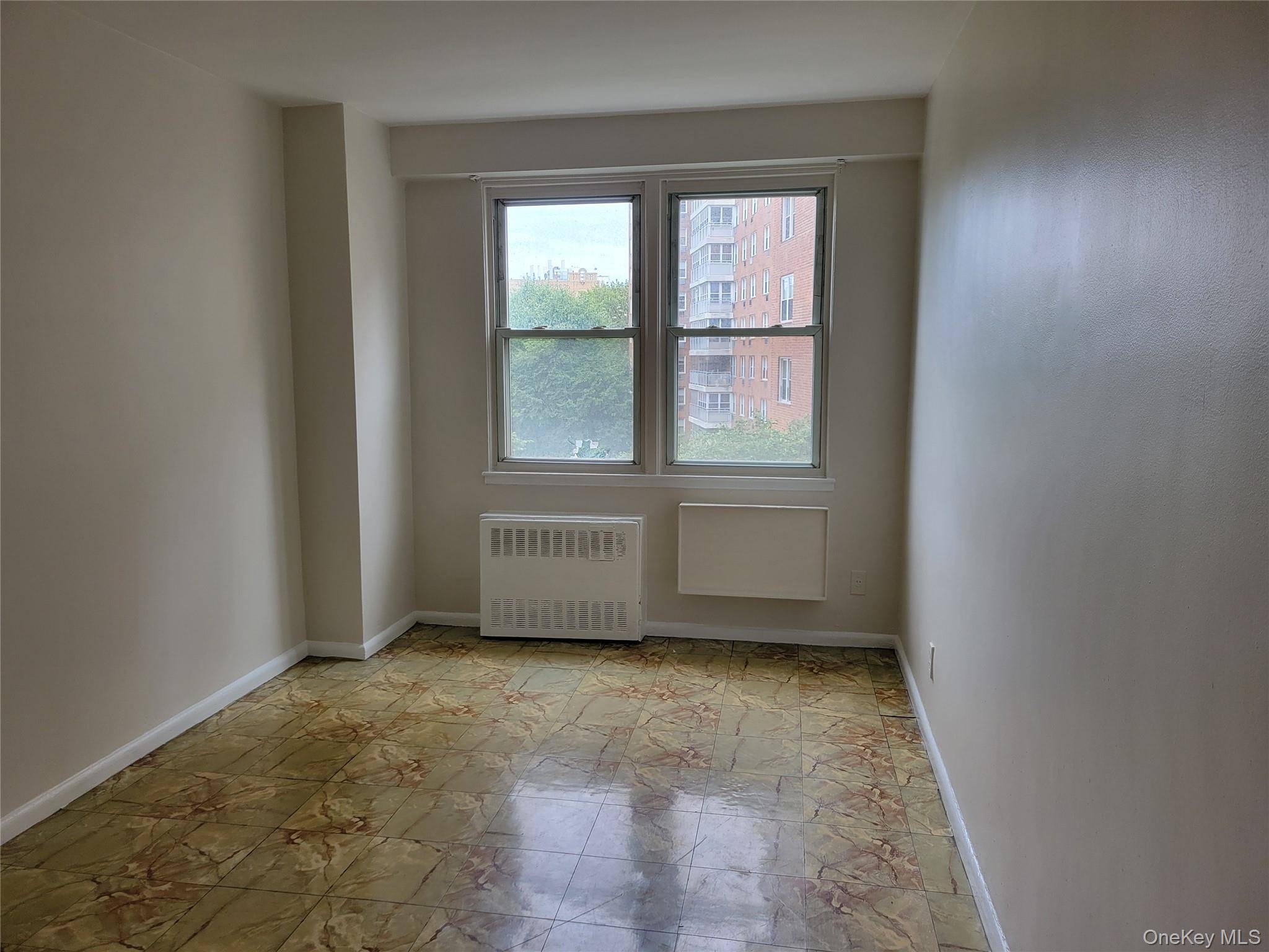 138-10 Franklin AVE #5H, Flushing, NY 11355