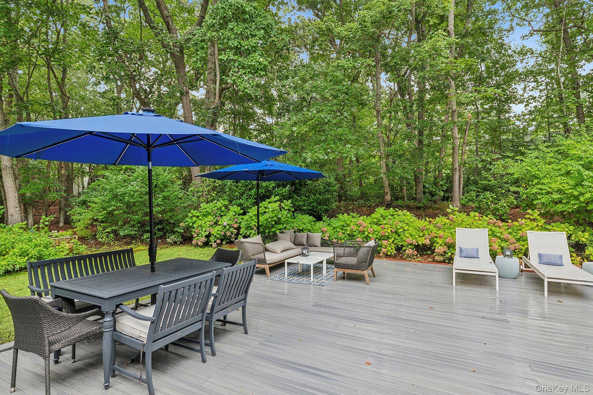 2723 Deerfield RD, Southampton, NY 11963