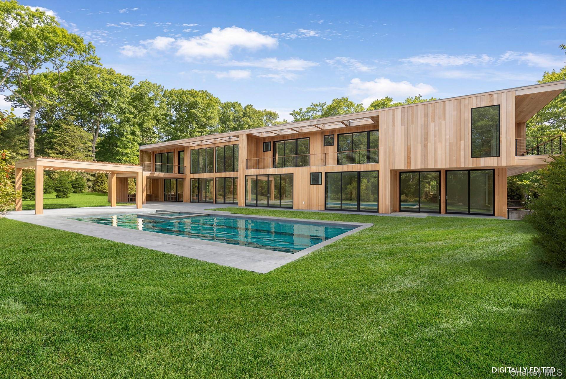 16 Arbor PATH, Amagansett, NY 11930