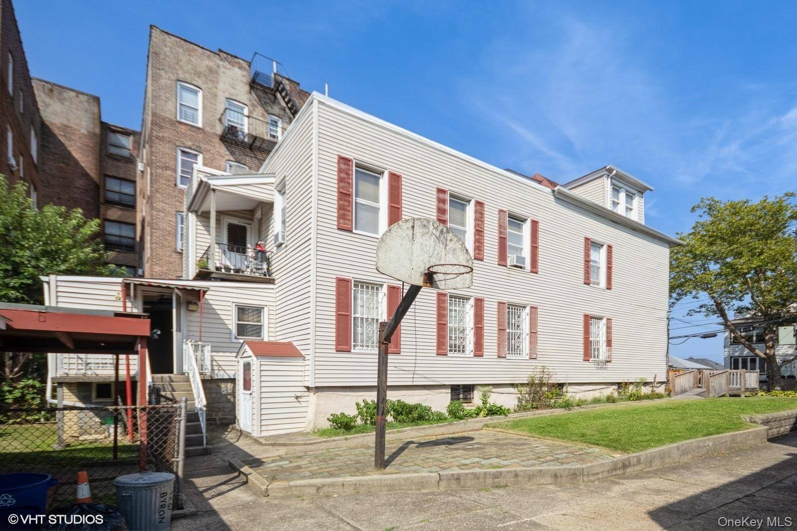4261 Byron AVE, Bronx, NY 10466