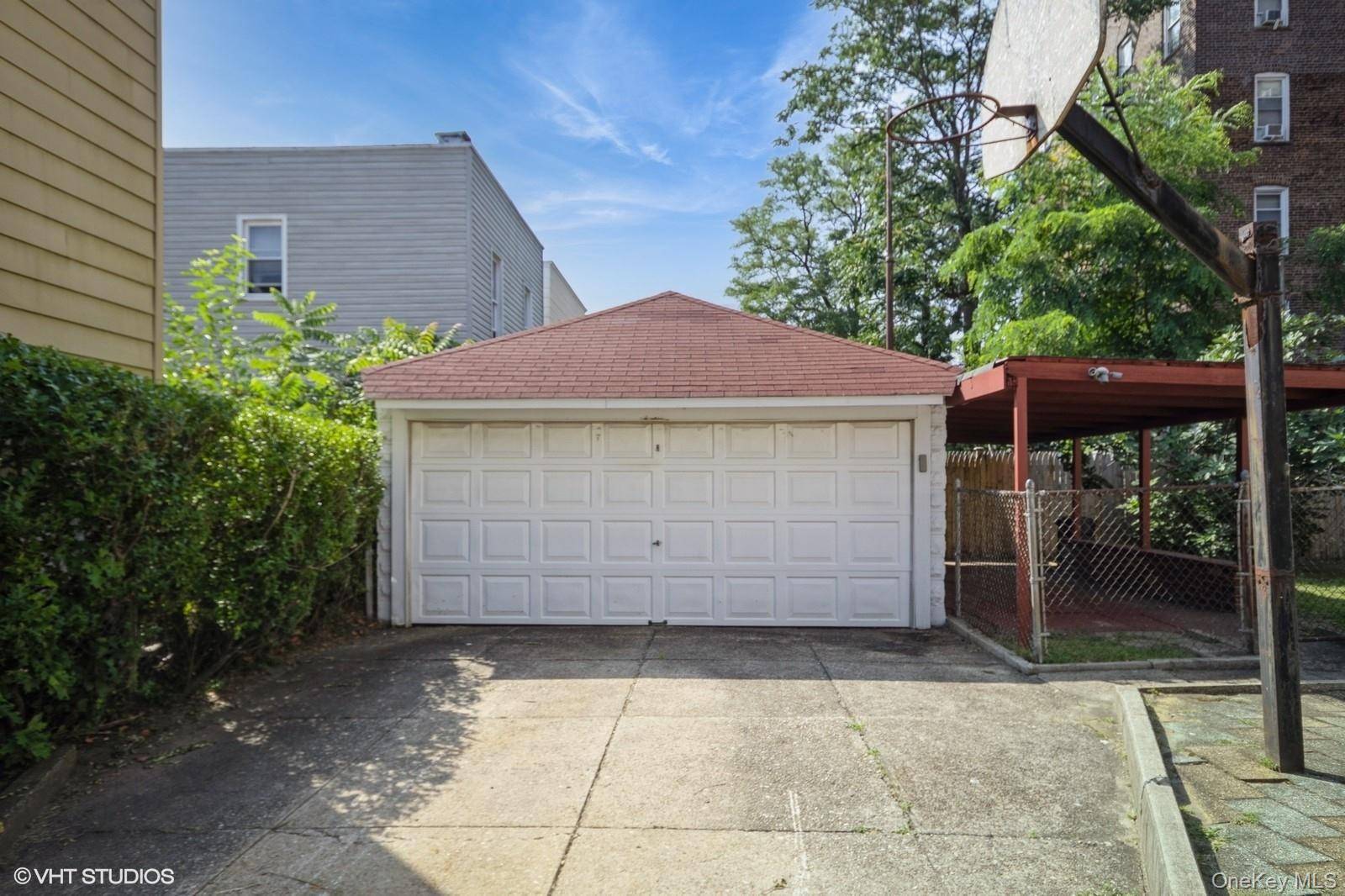 4261 Byron AVE, Bronx, NY 10466