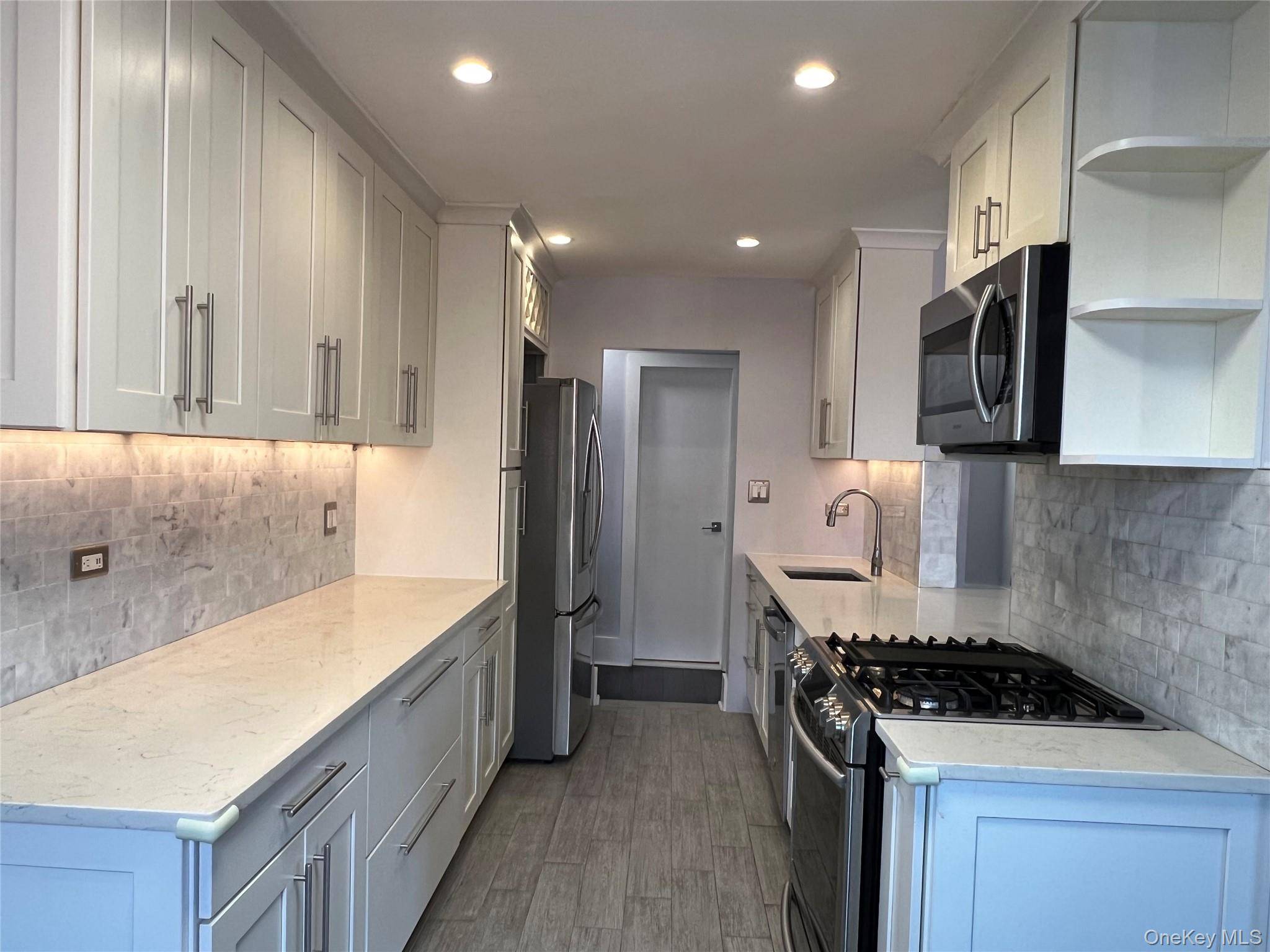 57-10 Junction BLVD #5C, Elmhurst, NY 11373