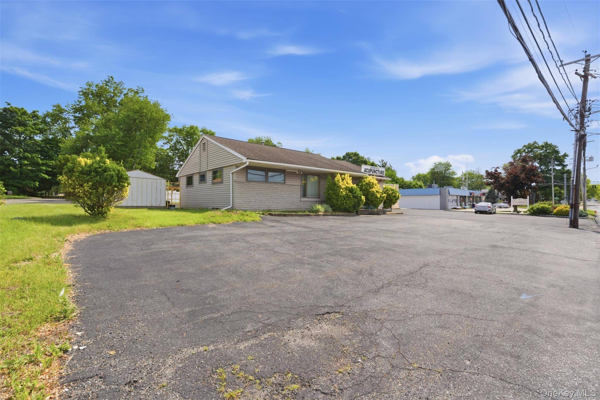 32-40 1st ST, Nanuet, NY 10954