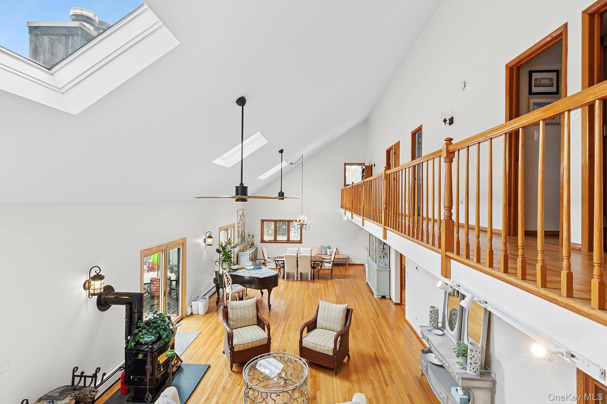 624 Noyack RD, Southampton, NY 11968