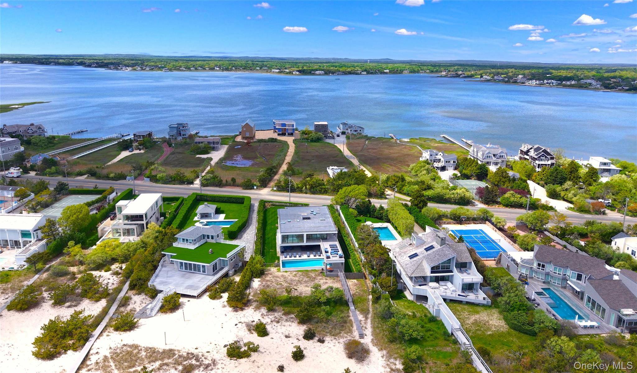 345 Dune RD, Westhampton Beach, NY 11978