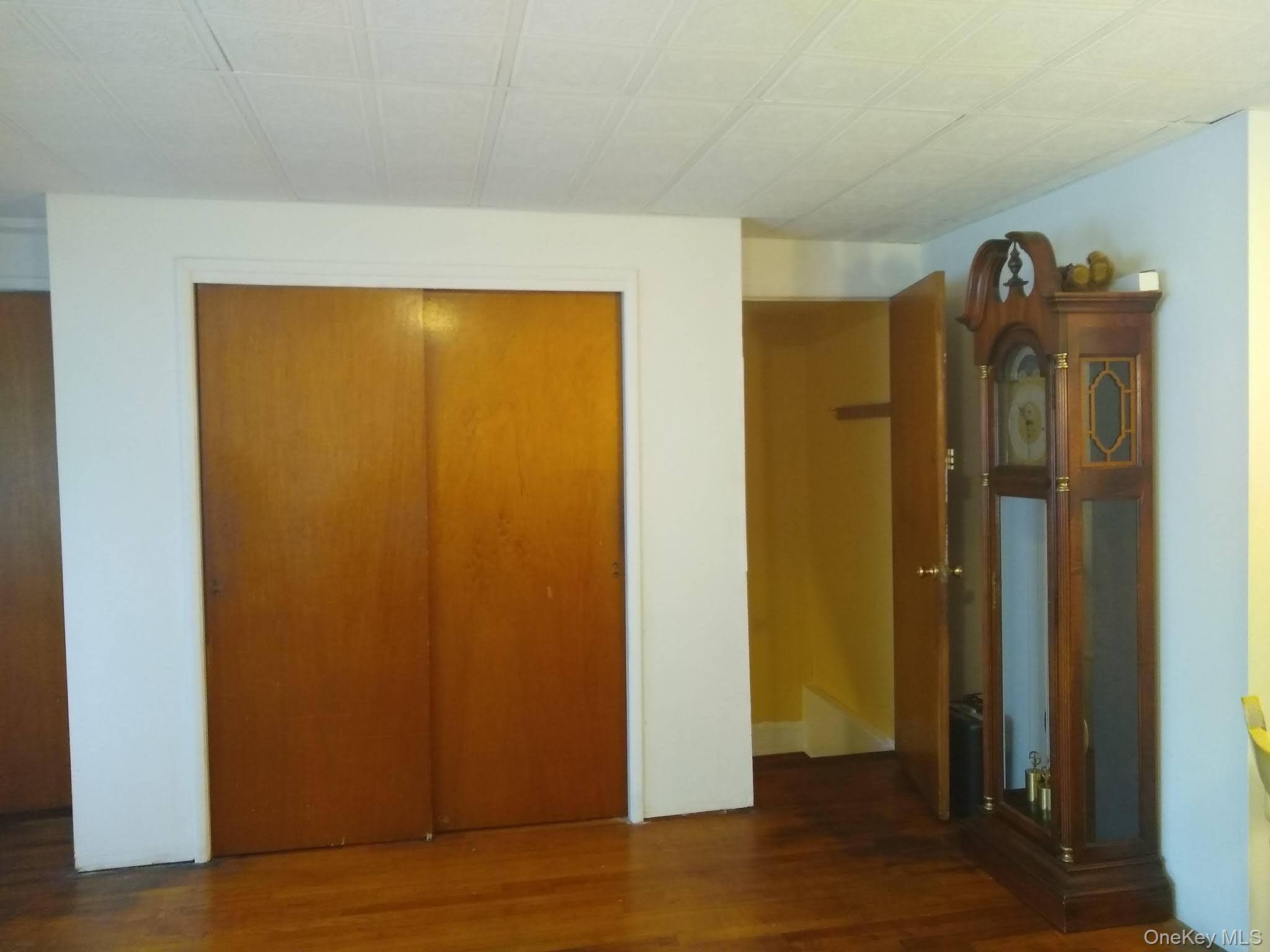 81-05 149th AVE, Howard Beach, NY 11414