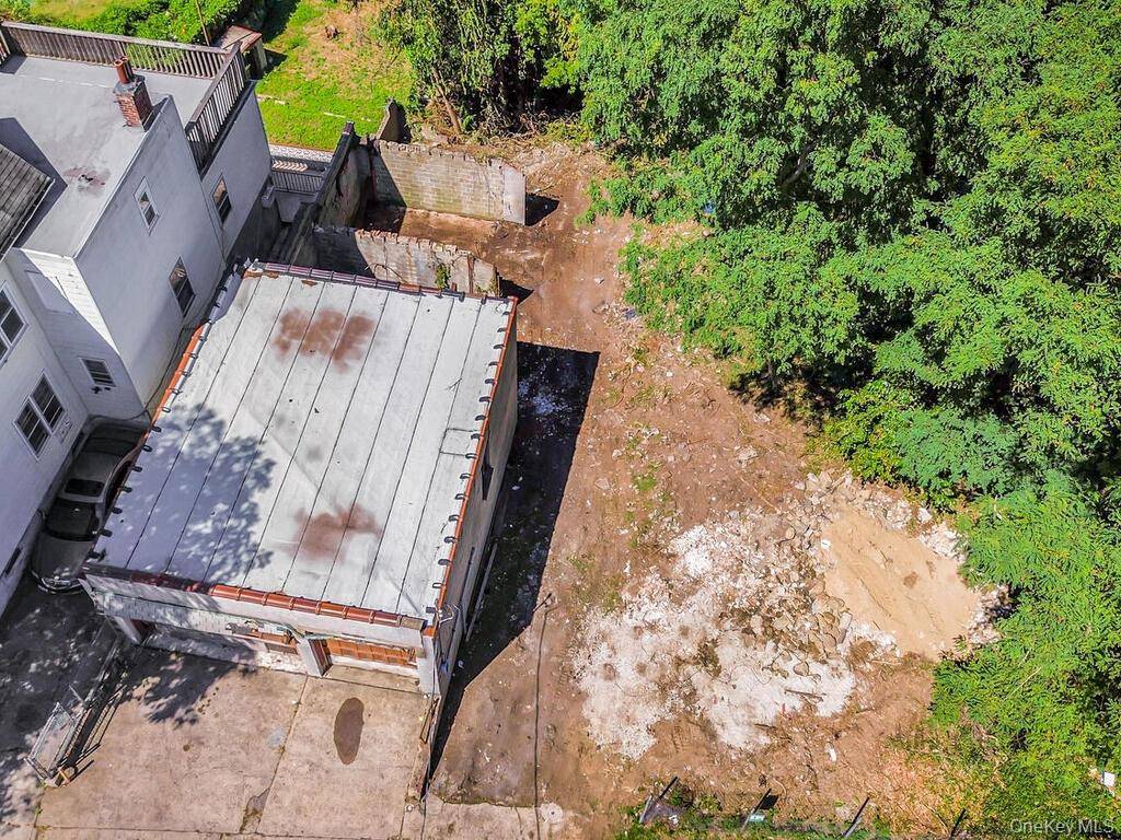 79-85 William ST, Yonkers, NY 10701