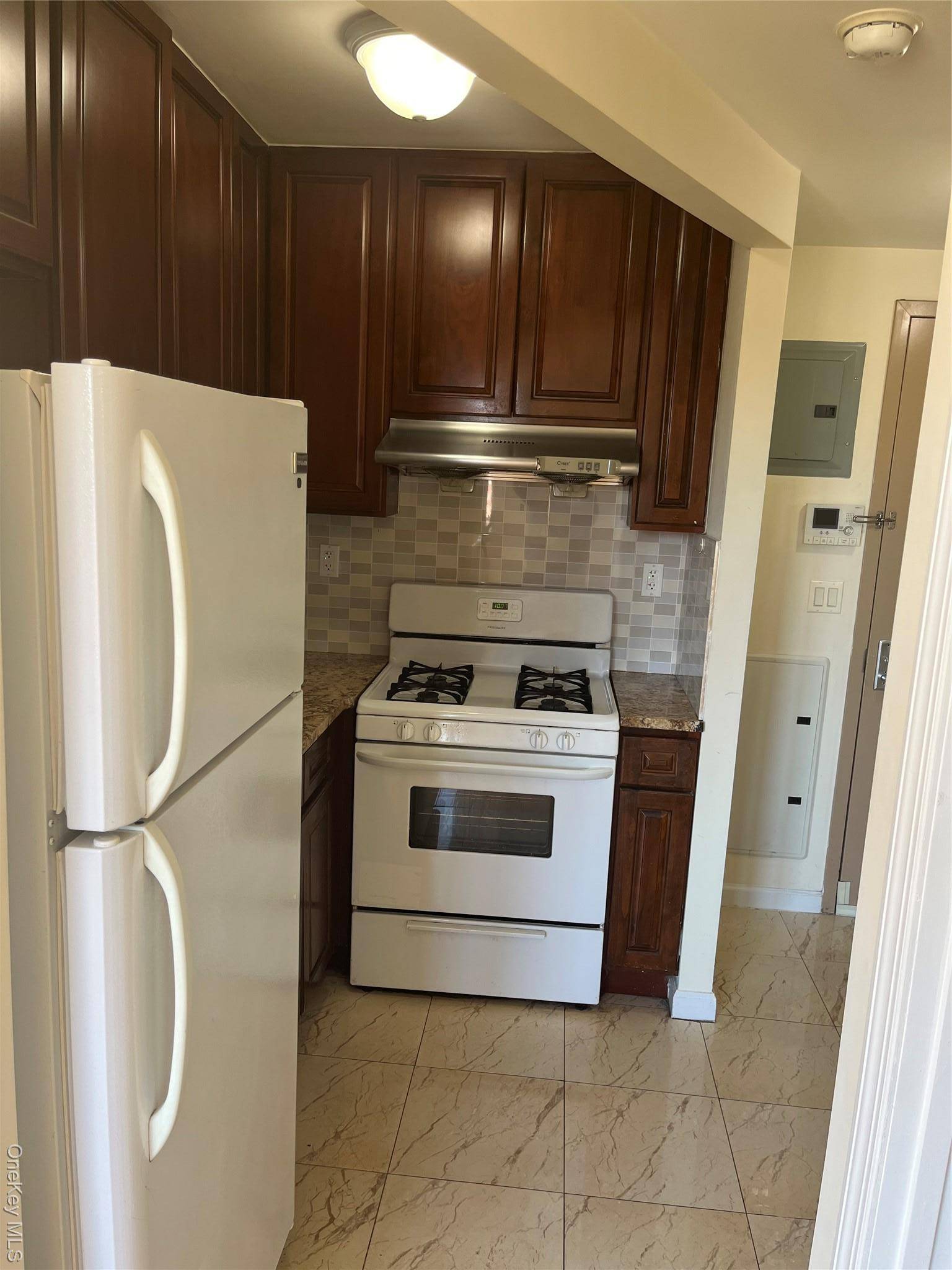 13621 Latimer PL #3K, Flushing, NY 11354