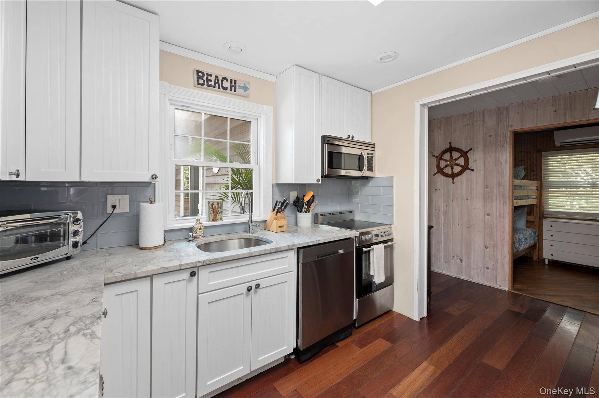 20 Seneca ST, Ocean Bay Park, NY 11770