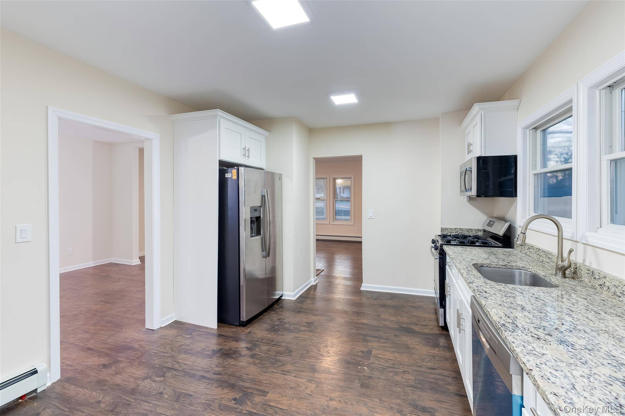30170 Main RD, Cutchogue, NY 11935