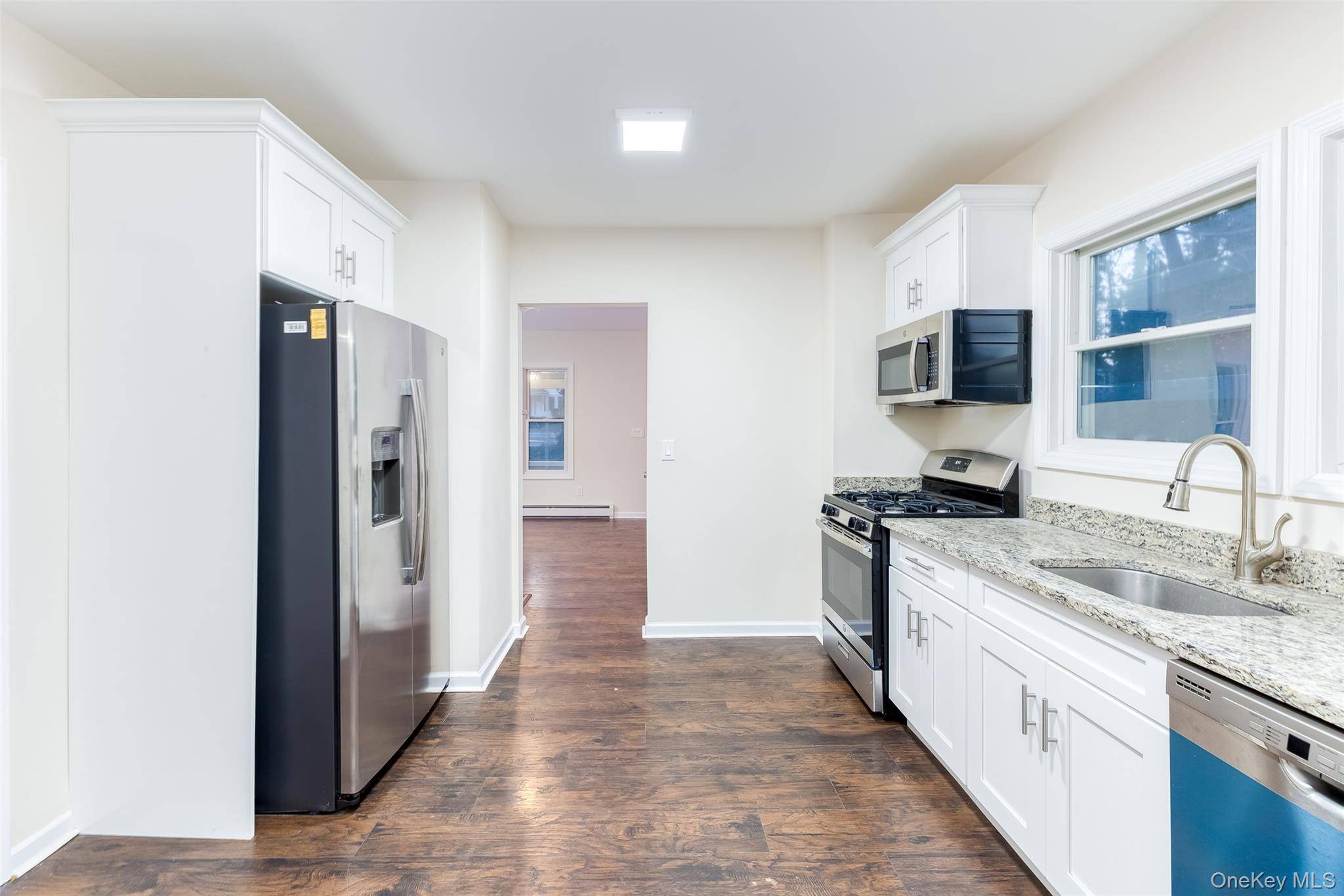 30170 Main RD, Cutchogue, NY 11935