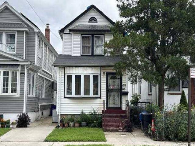 18806 Nashville BLVD, Springfield Gardens, NY 11413
