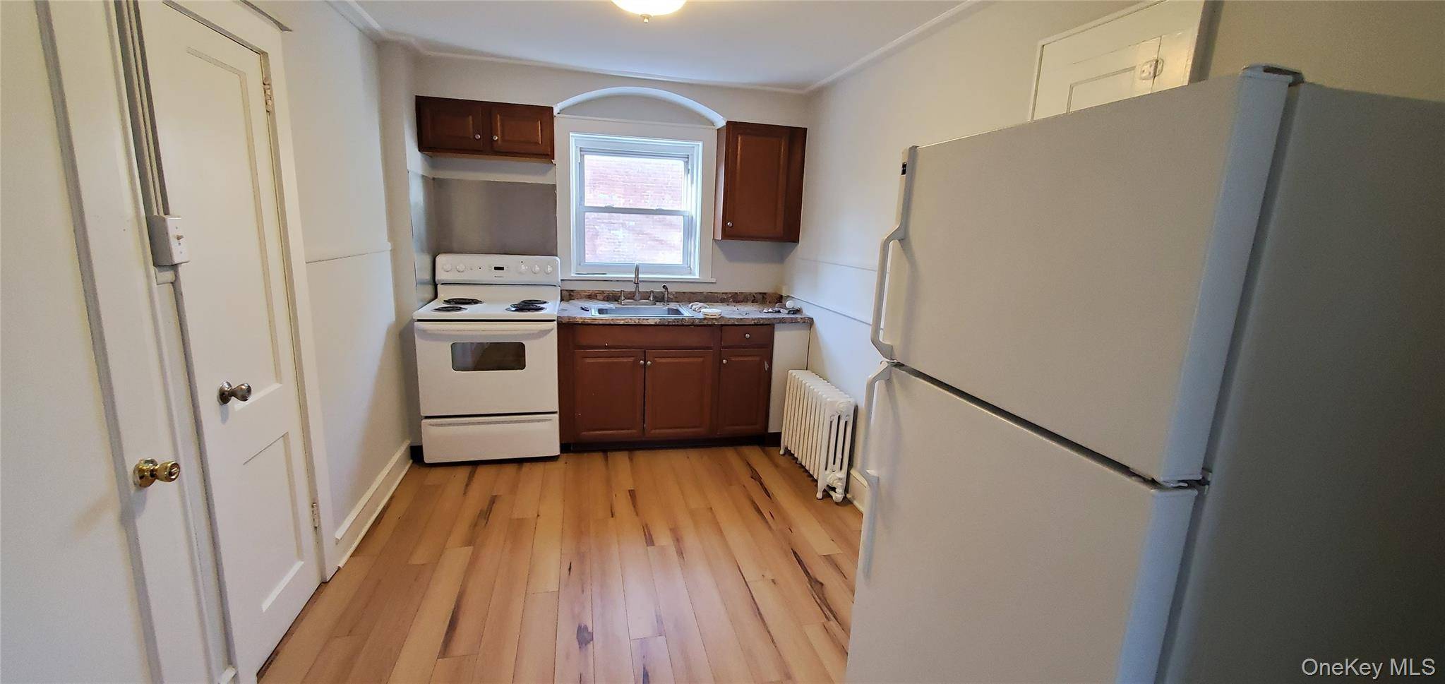 158 6th ST, Verplanck, NY 10596