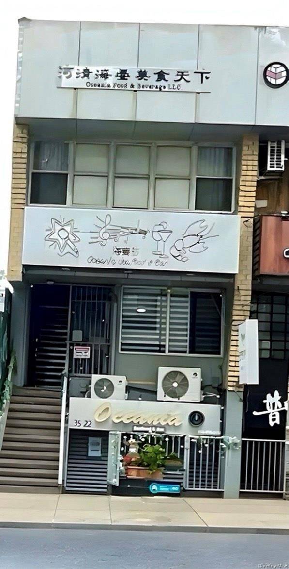 35-22 Farrington ST, Flushing, NY 11354