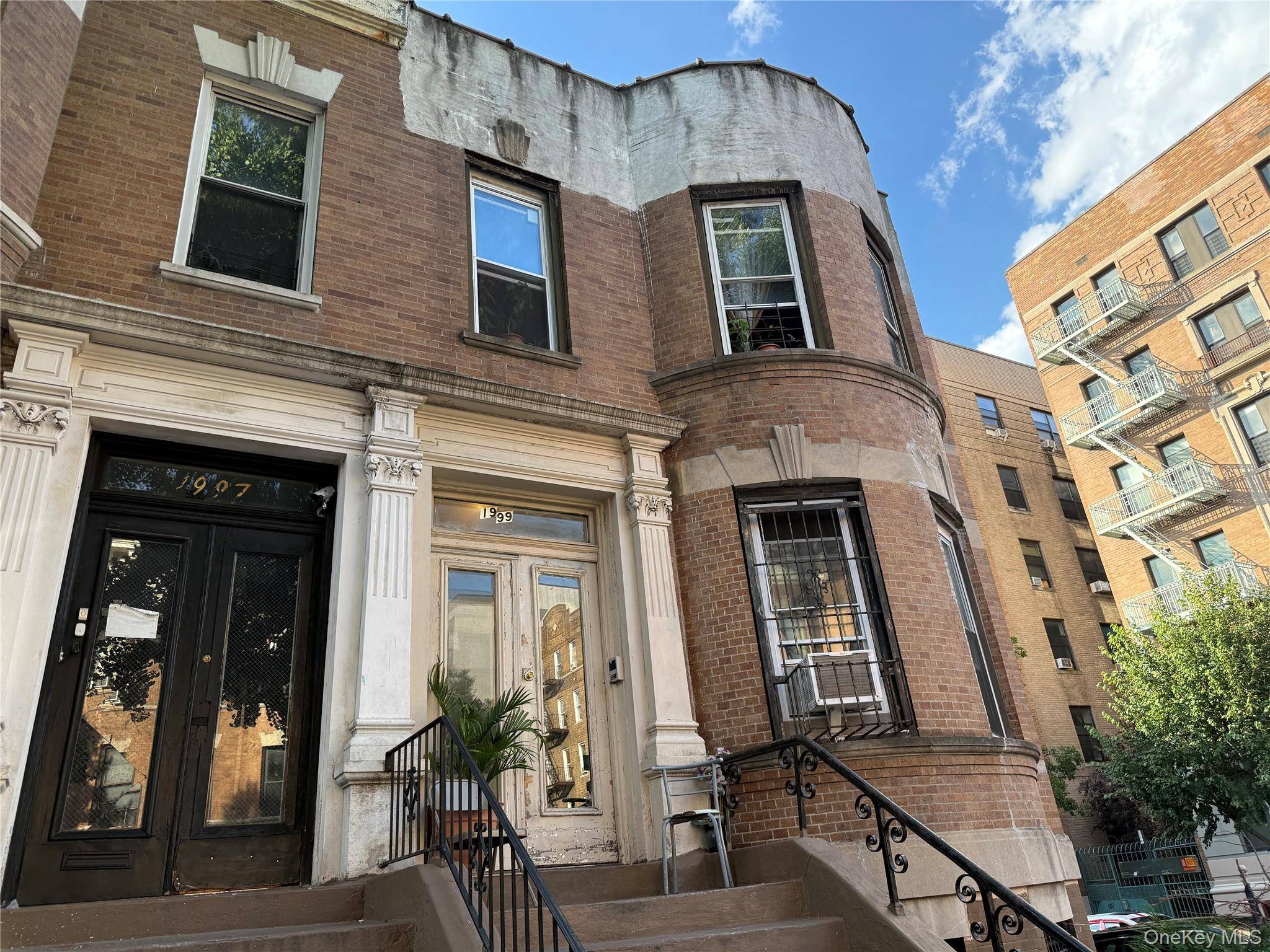 1999 Morris AVE, Bronx, NY 10453