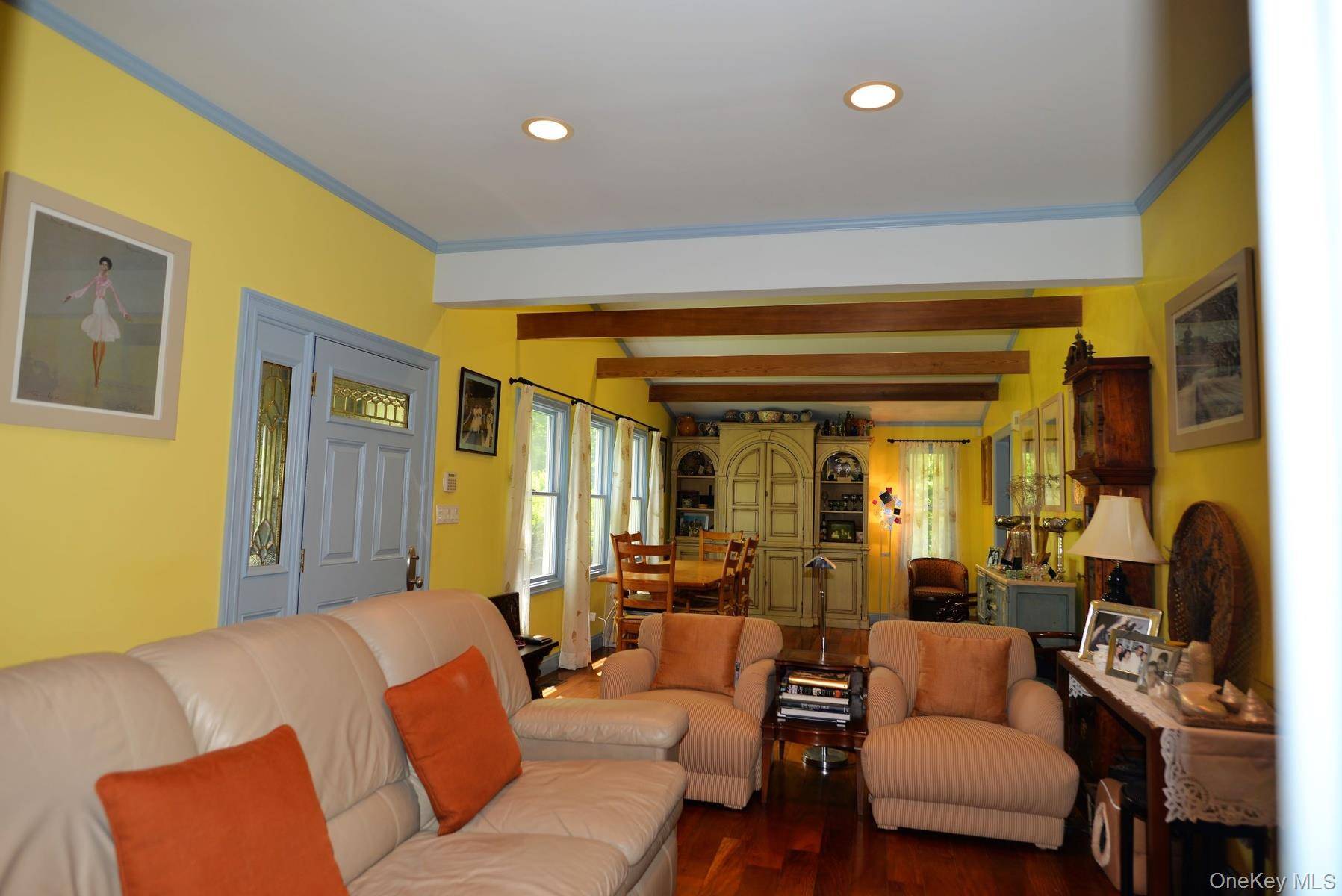 11 West DR, East Hampton, NY 11937