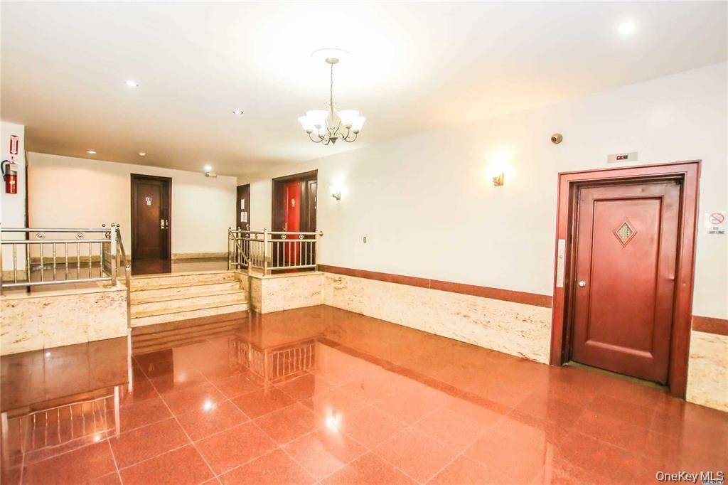 4333 48th ST #2B, Sunnyside, NY 11104