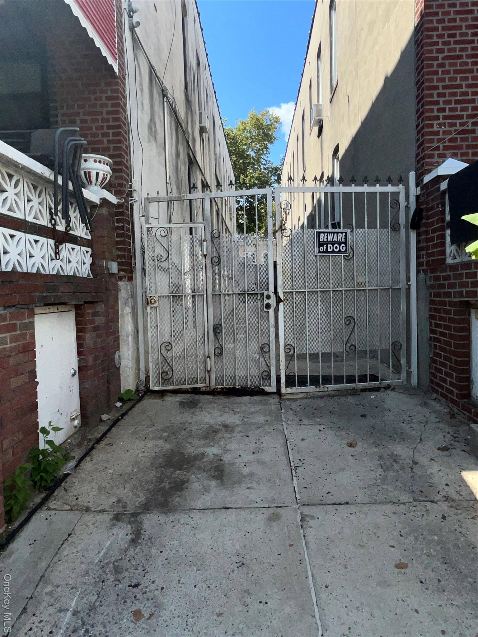 202 E 96th ST, Brooklyn, NY 11212