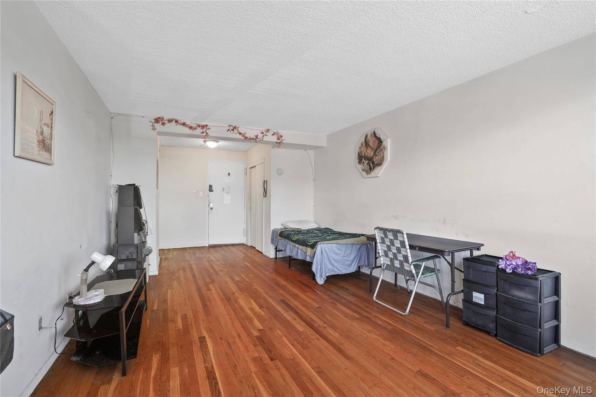 84-20 153rd AVE #5H, Howard Beach, NY 11414
