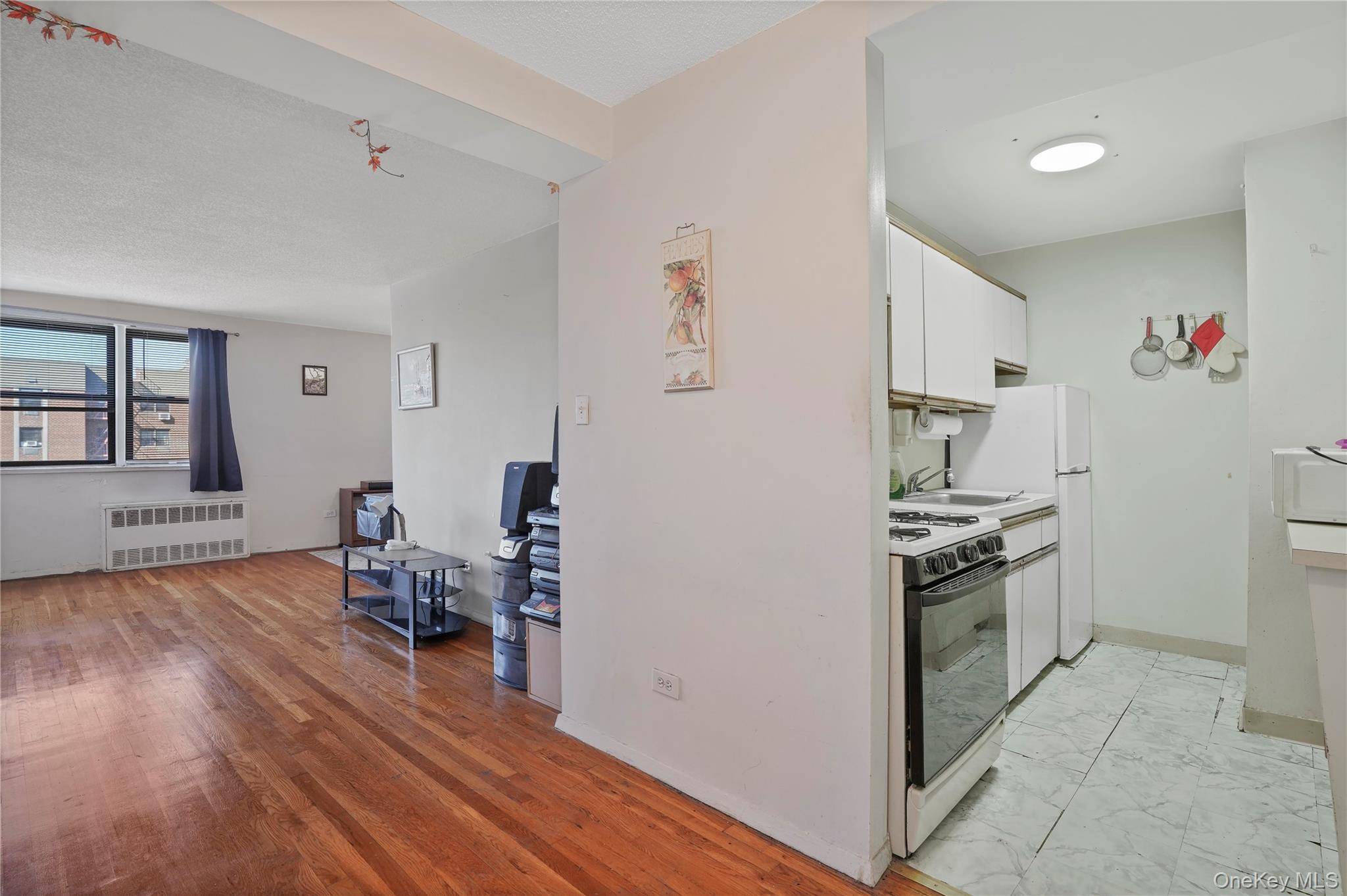 84-20 153rd AVE #5H, Howard Beach, NY 11414