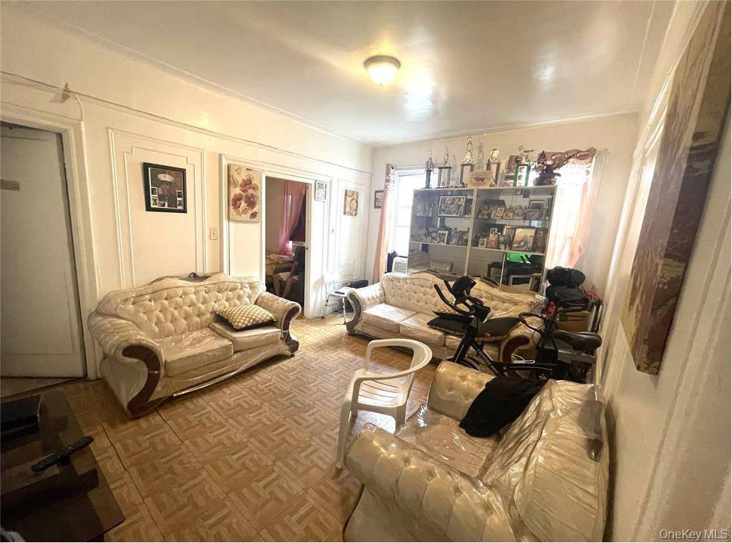 32-05 83rd ST, East Elmhurst, NY 11370