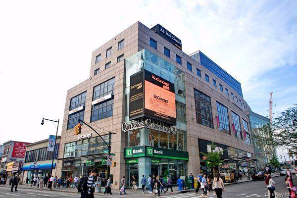 136-20 38th AVE #3J, Flushing, NY 11354