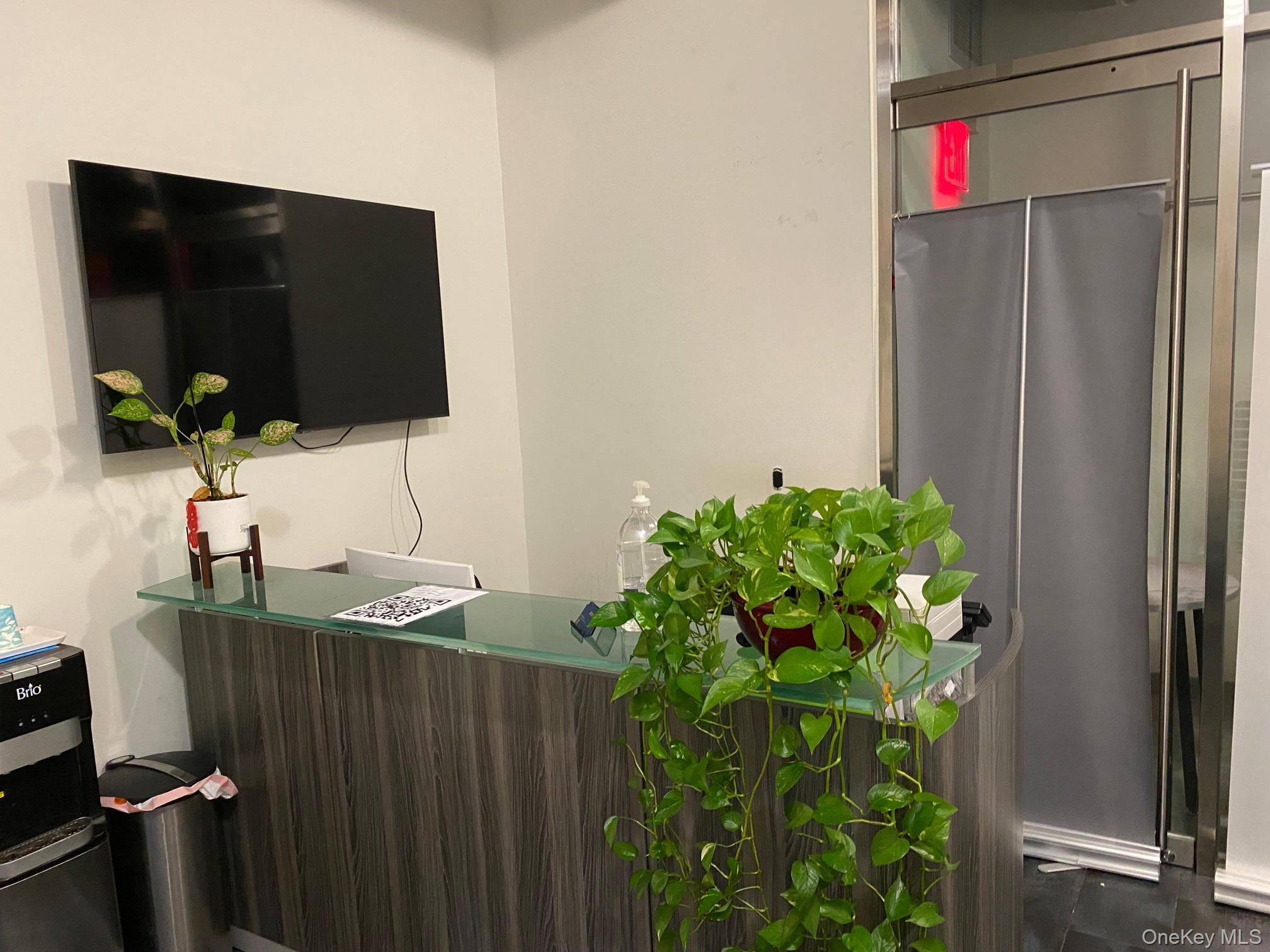 136-20 38th AVE #3J, Flushing, NY 11354