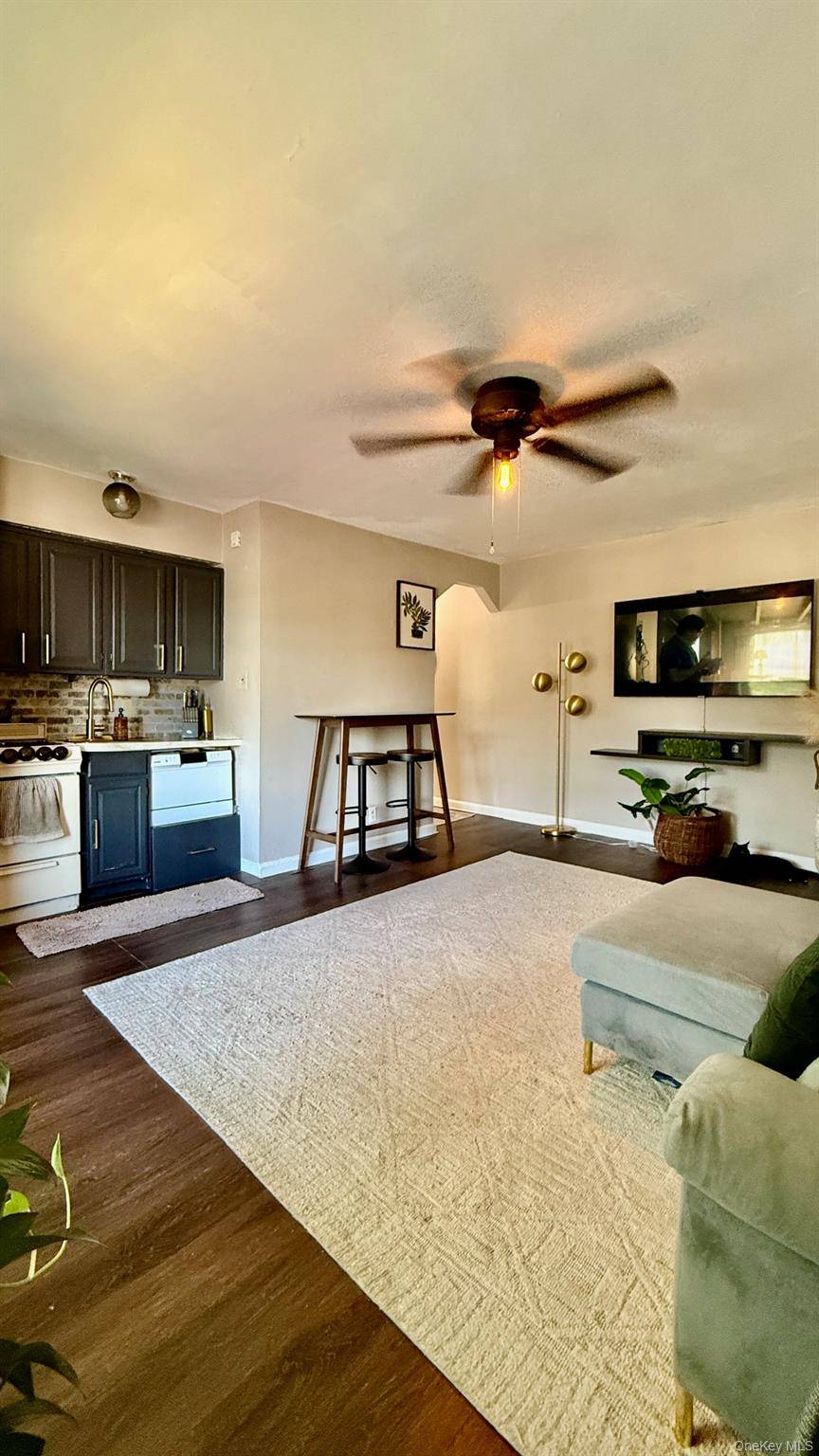 20403 36th AVE #397, Bayside, NY 11361