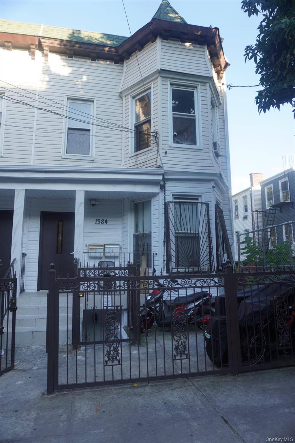 1384 Clinton AVE, Bronx, NY 10456