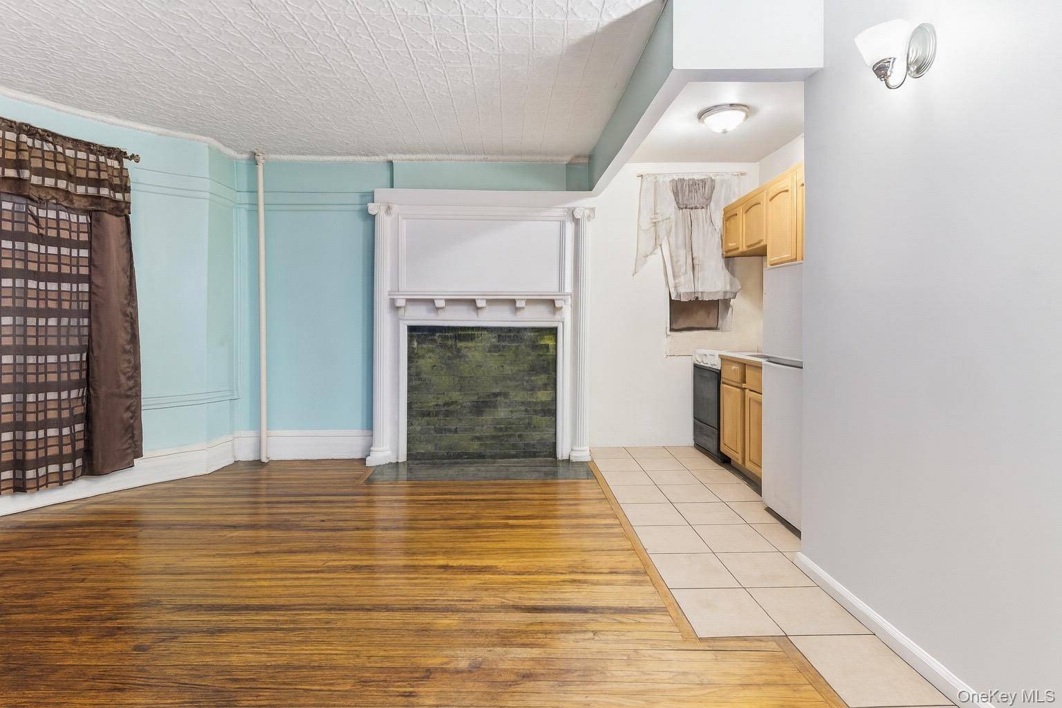 1040 Clay AVE, Bronx, NY 10456