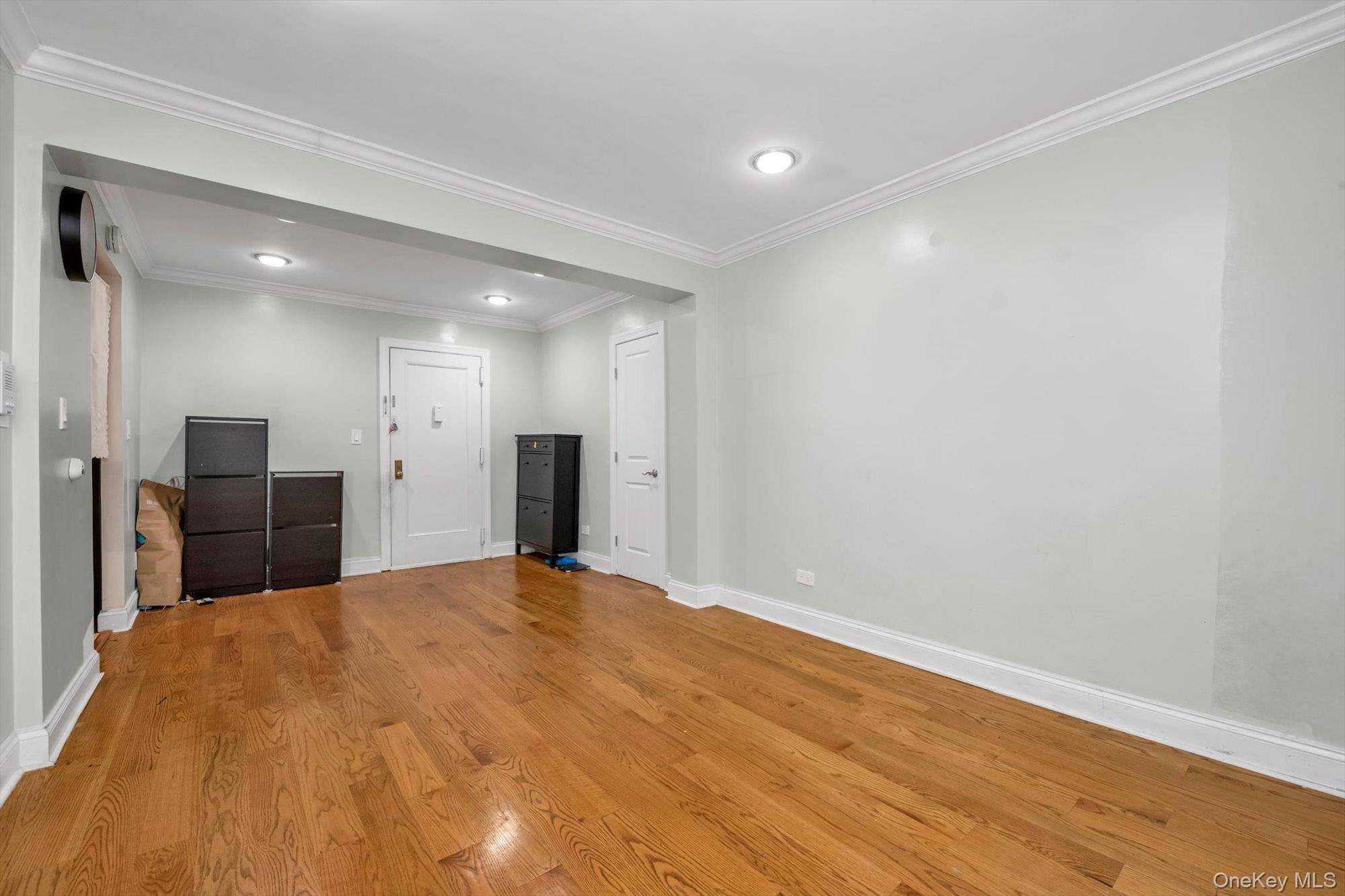 15030 71st AVE #2D, Flushing, NY 11367