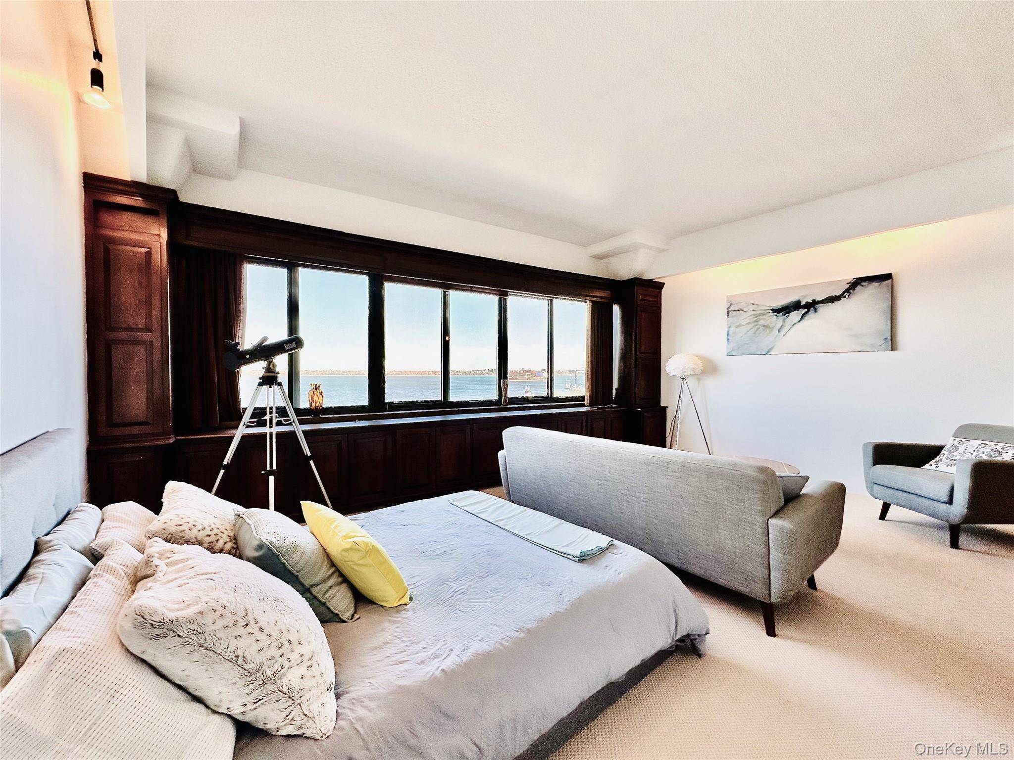 10 Bay Street Landing #5B, Staten Island, NY 10301