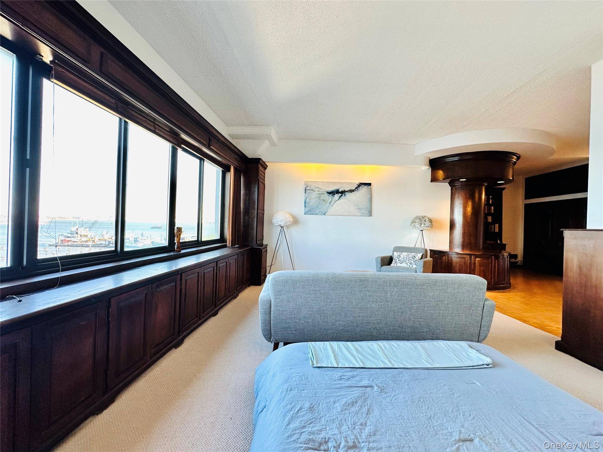 10 Bay Street Landing #5B, Staten Island, NY 10301