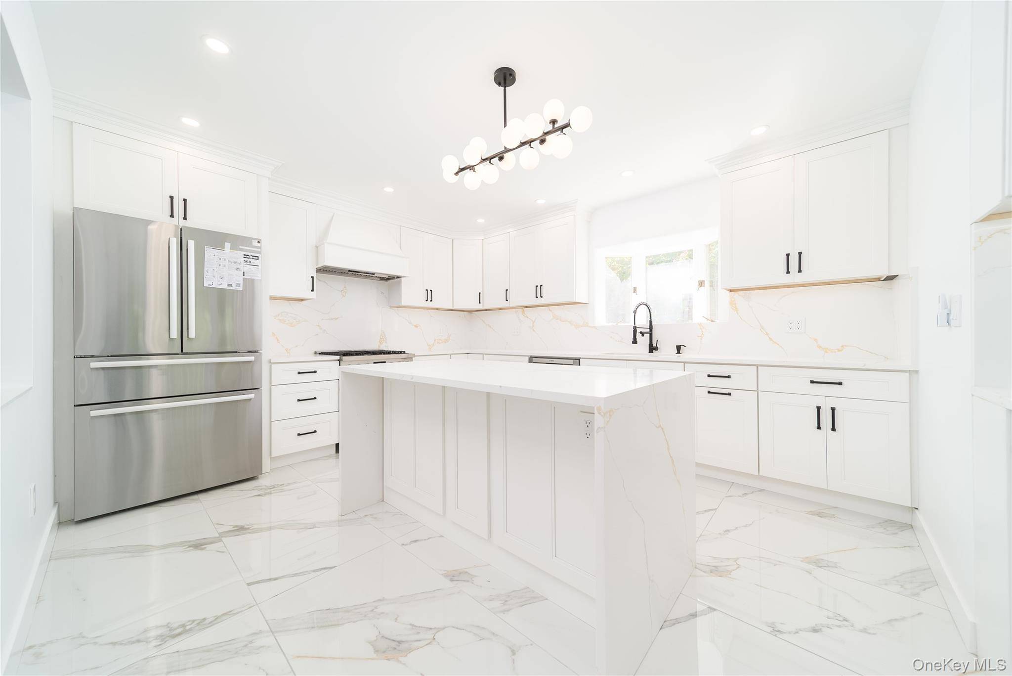 8632 Midland Pkwy, Jamaica Estates, NY 11432