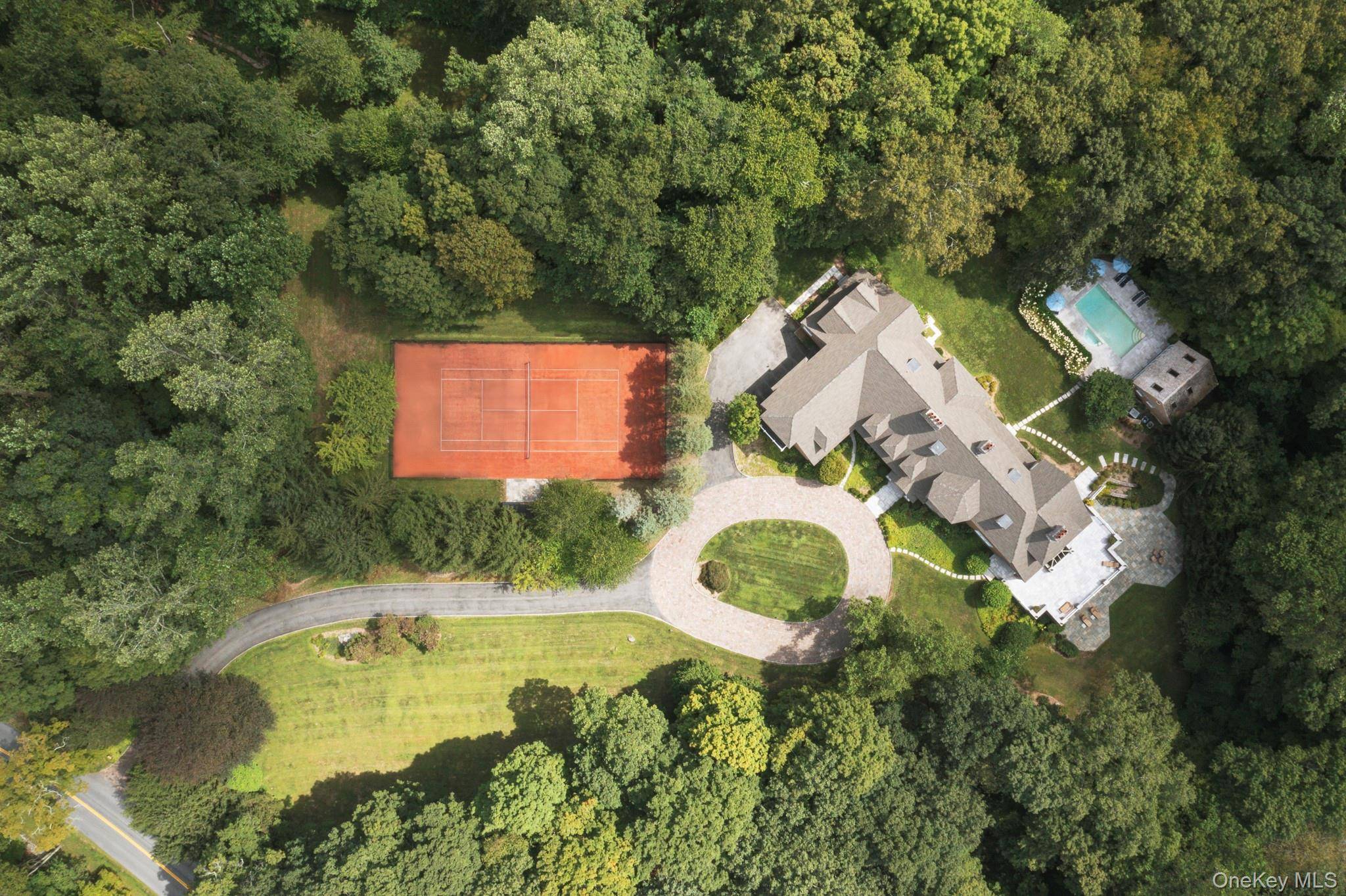 284 W Patent RD, Bedford, NY 10506
