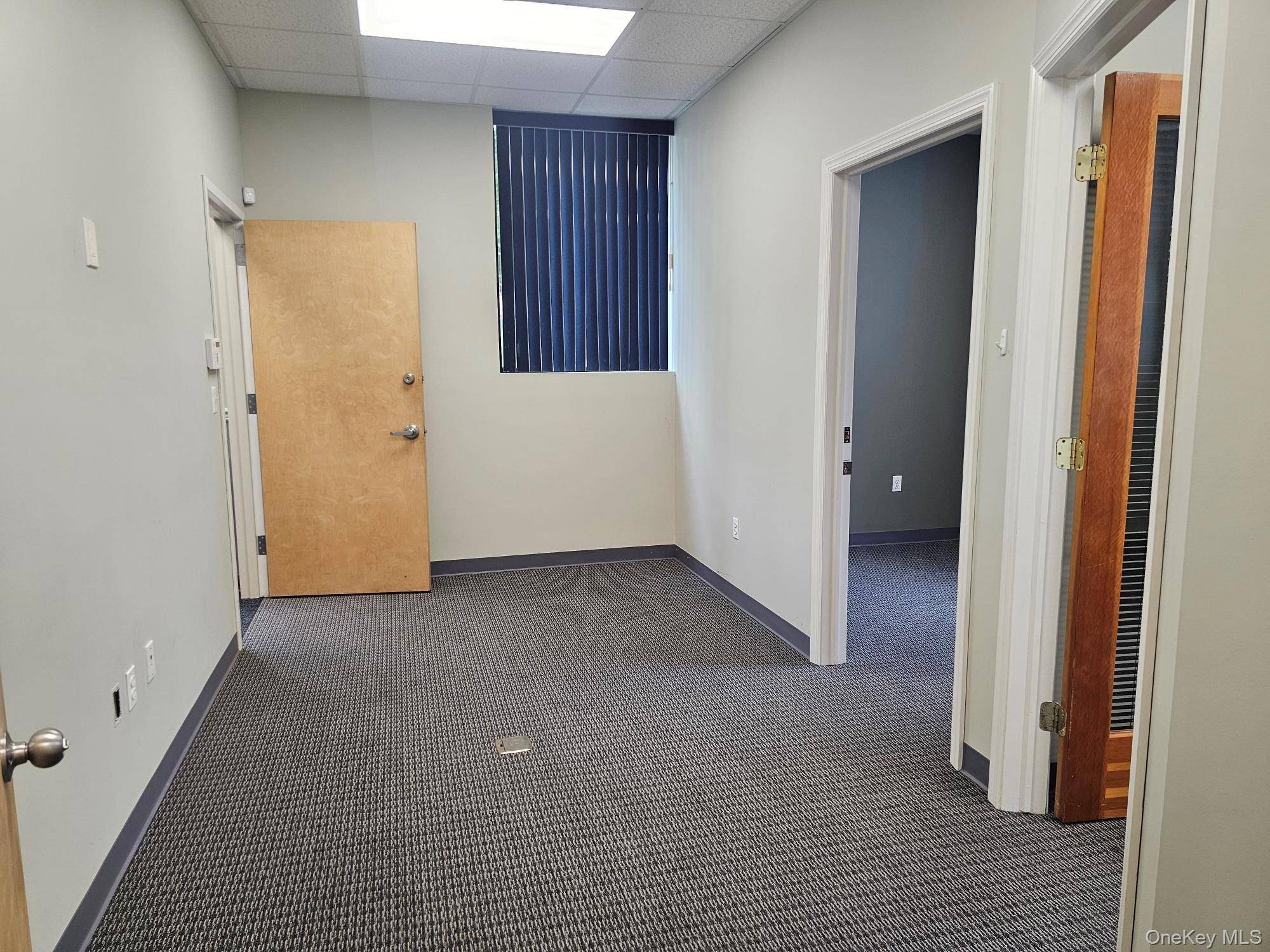 171 S Wellwood AVE #Suite A, Lindenhurst, NY 11757