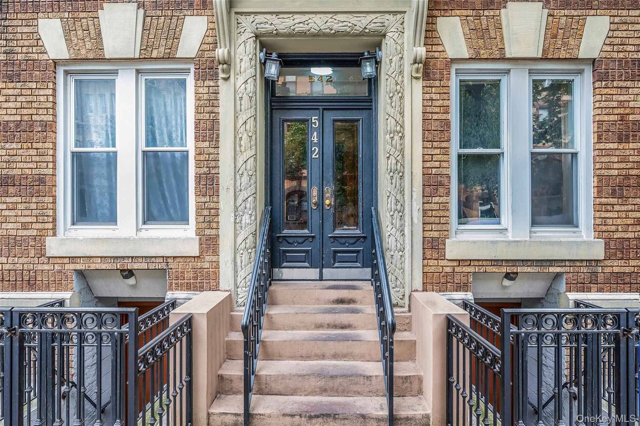 542 Bergen ST, Brooklyn, NY 11217