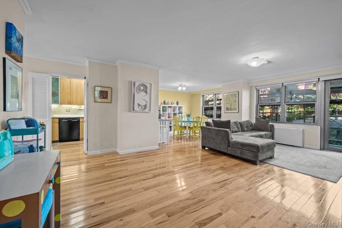 2500 Johnson AVE #2NP, Bronx, NY 10463