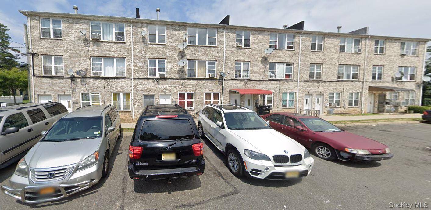 22-80 Jaydee CT, Far Rockaway, NY 11691