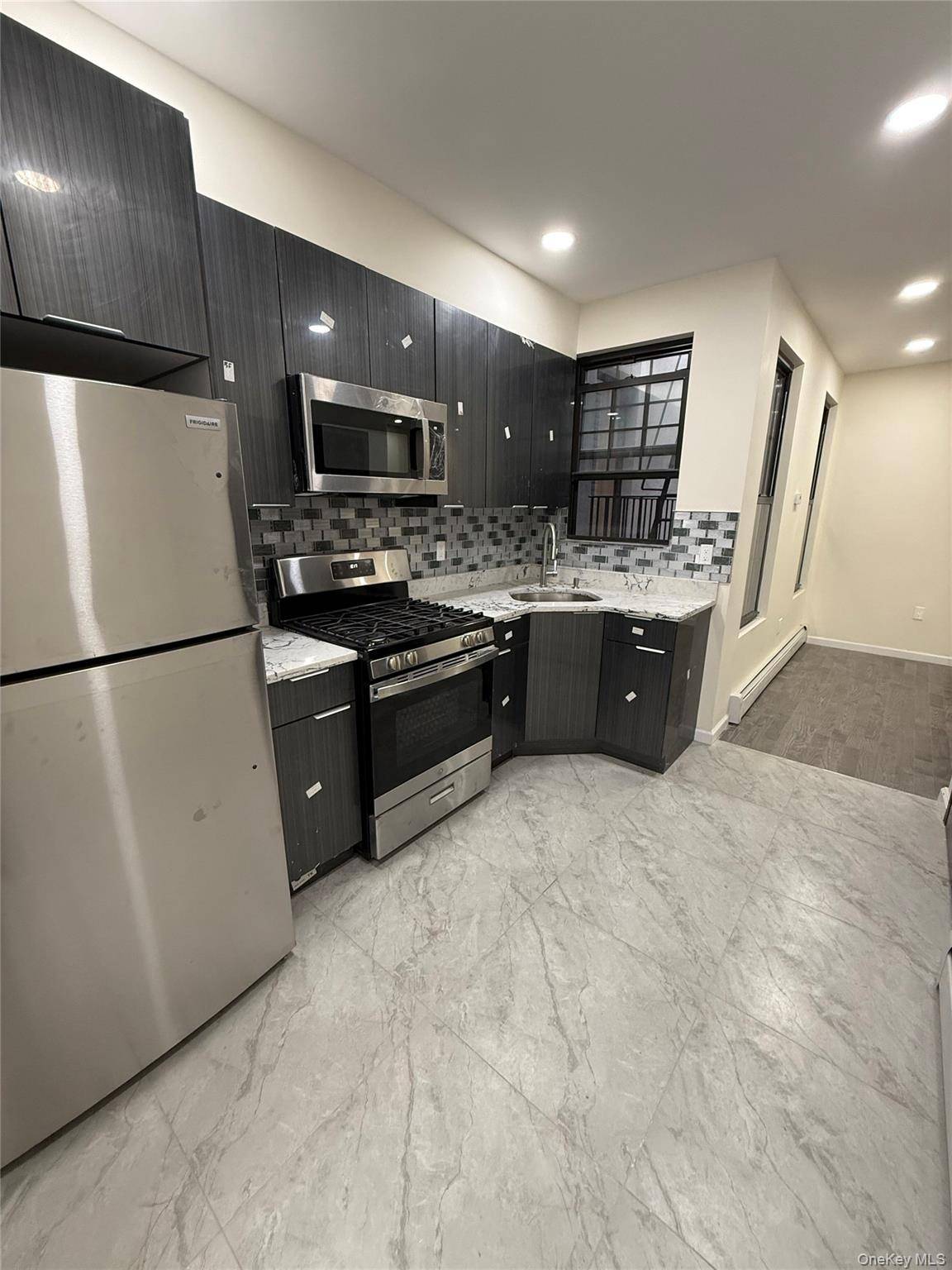1869 CARTER AVE #1, Bronx, NY 10457