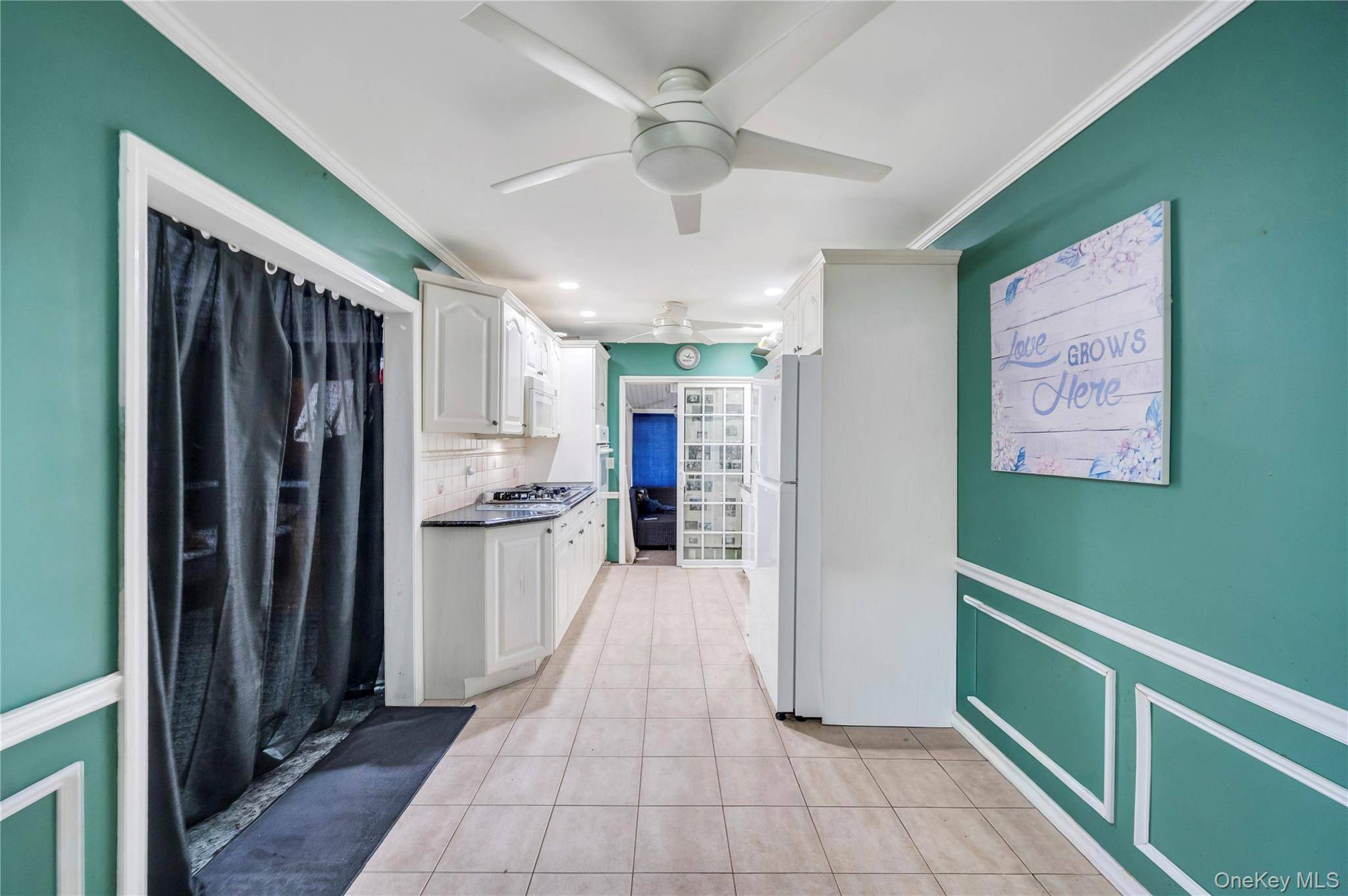 22 Herman AVE, North Babylon, NY 11703