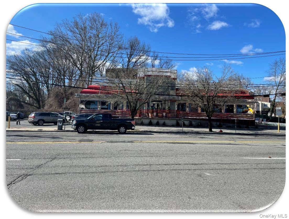 1082 Yonkers AVE, Yonkers, NY 10704