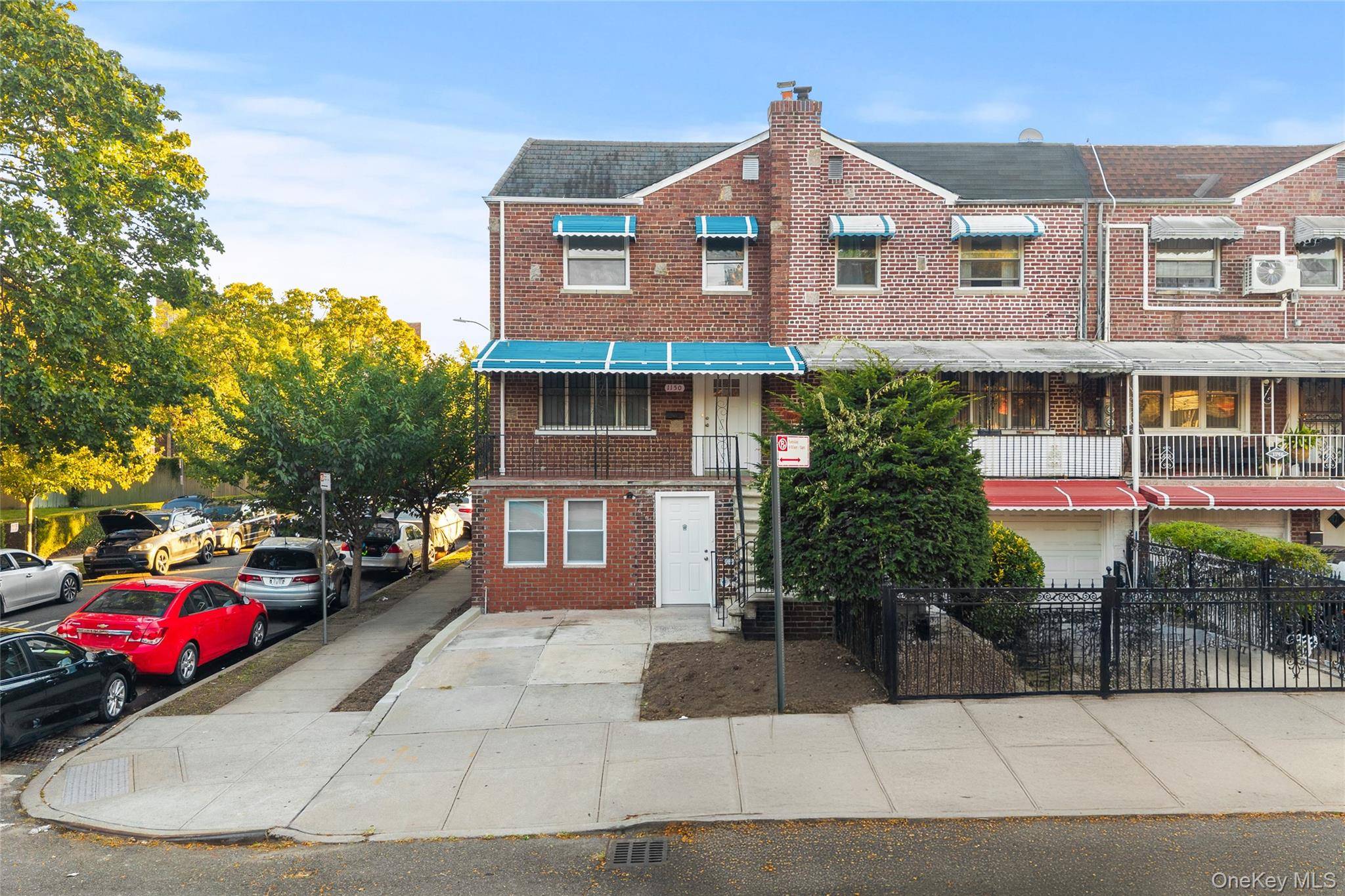 1150 E 214th ST, Bronx, NY 10469