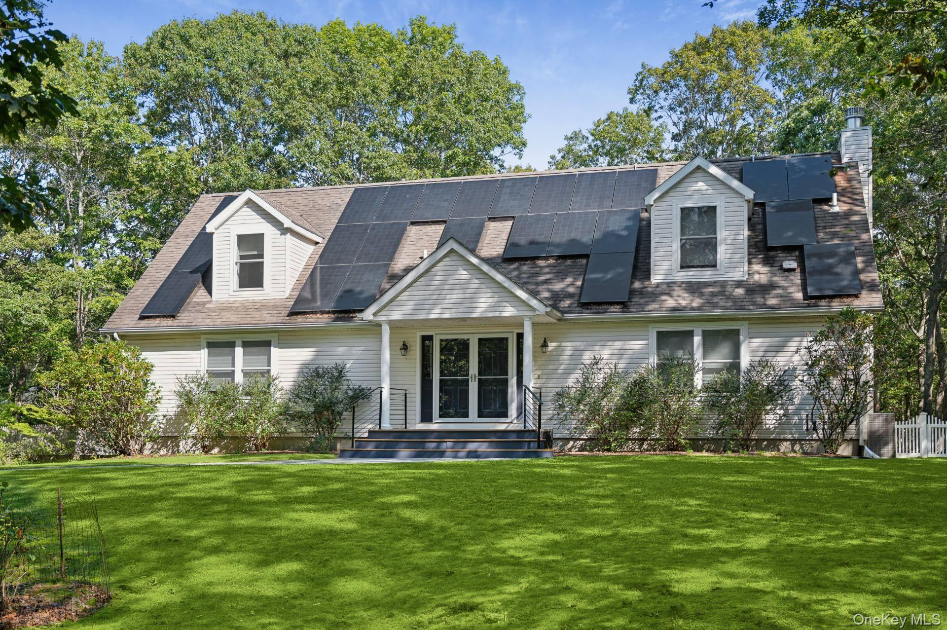 70 Straight PATH, Southampton, NY 11968