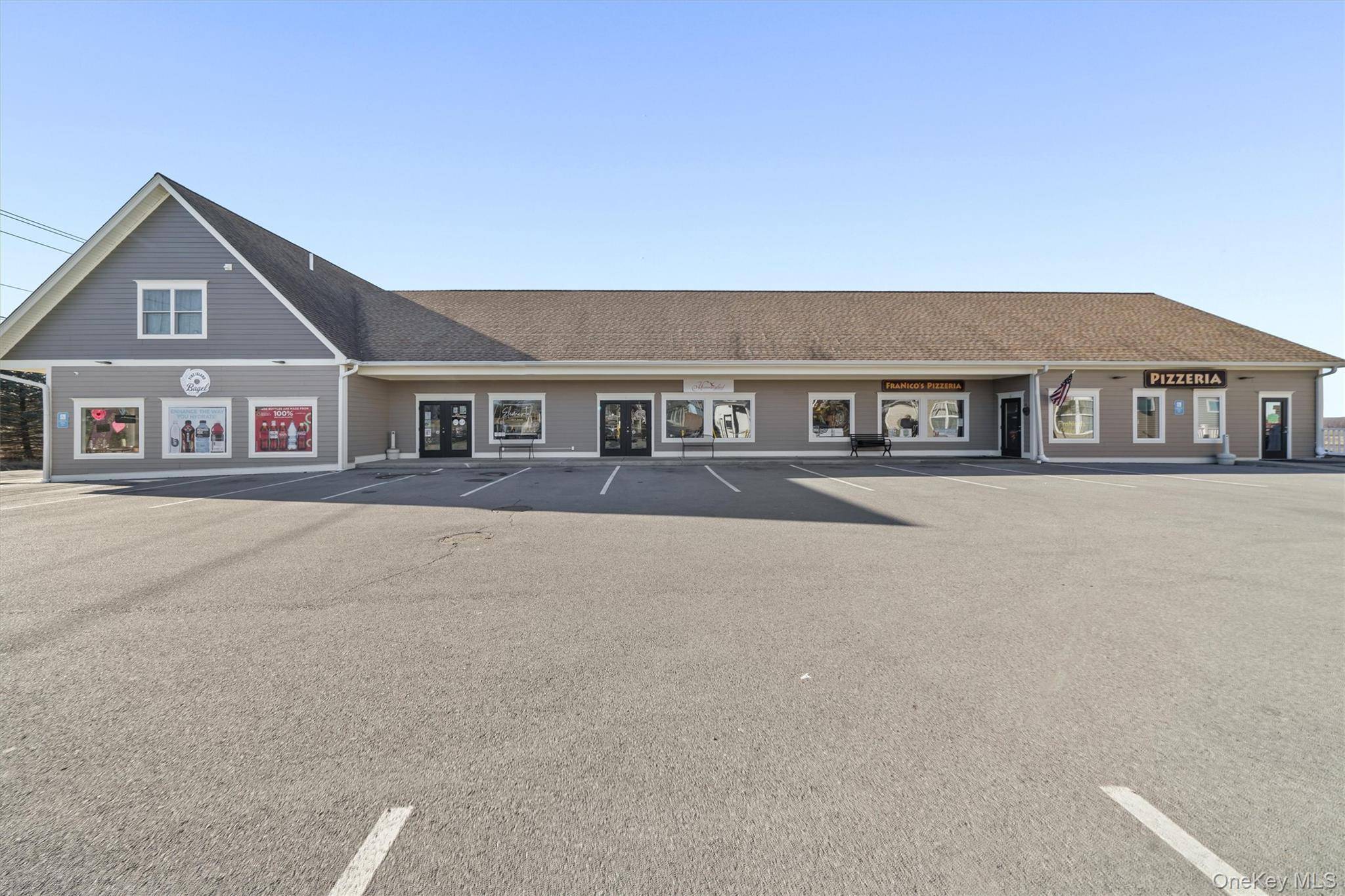 692 County 1 Route, Pine Island, NY 10969